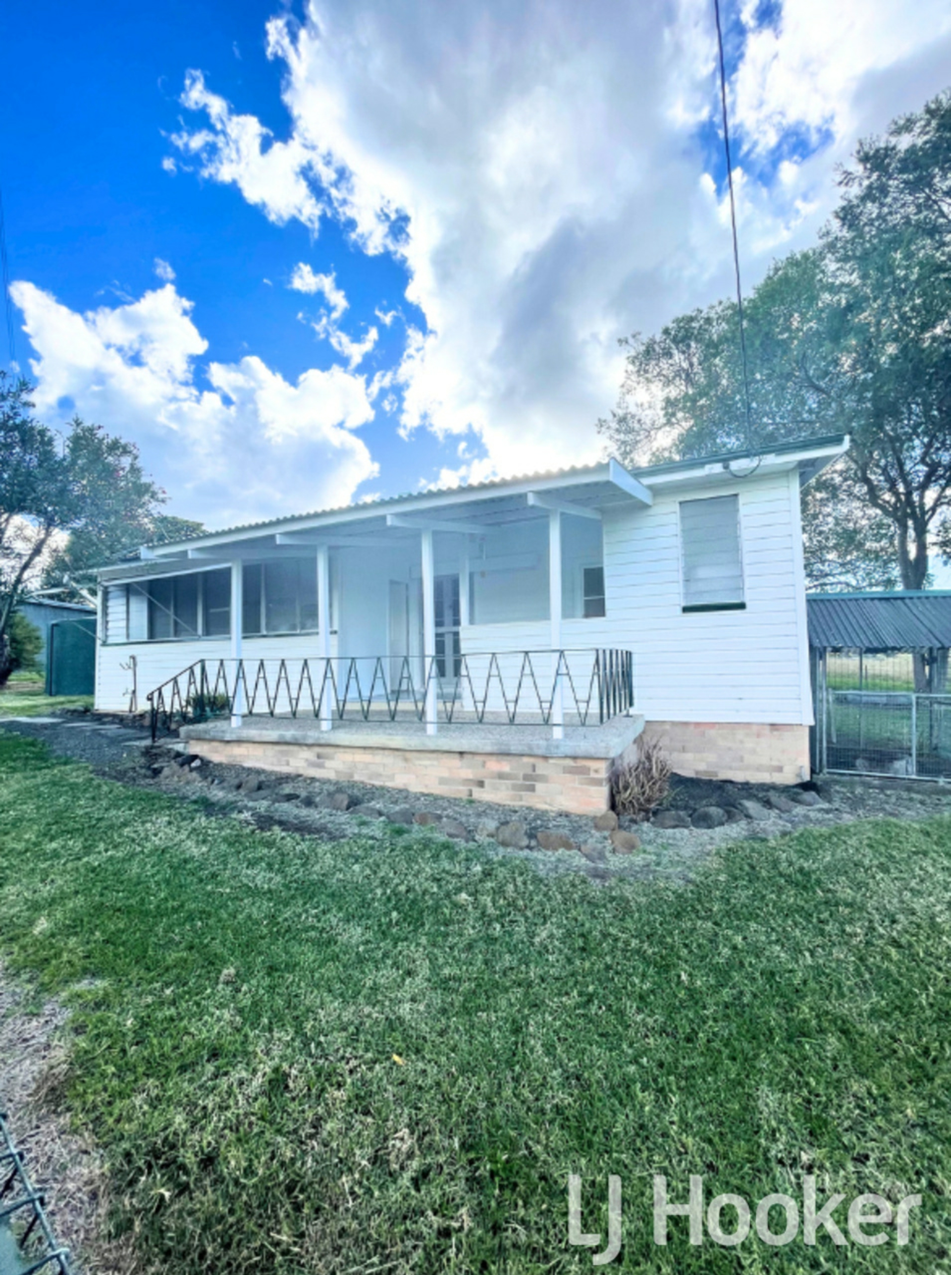 Inverell, 2360