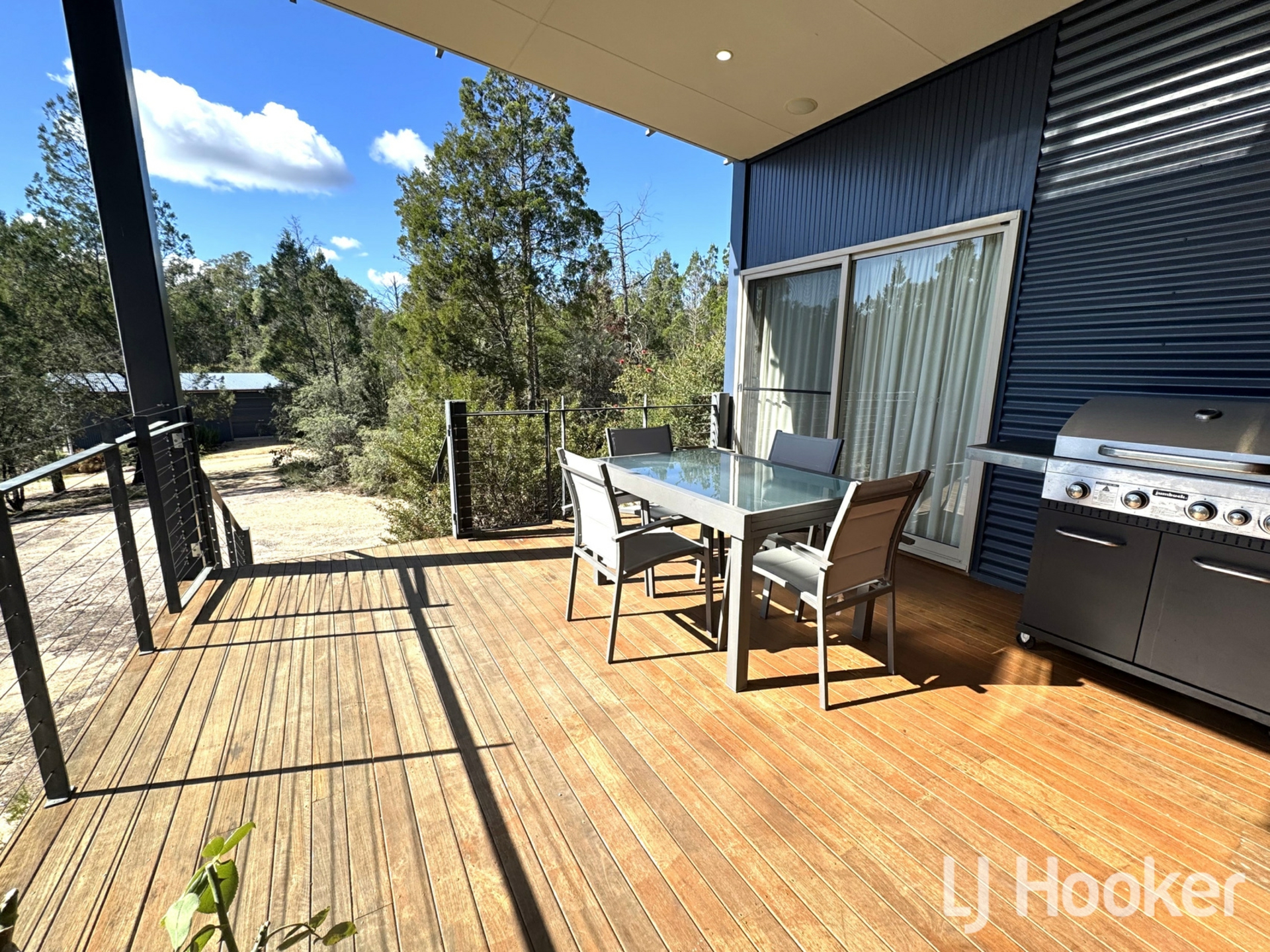 3910 Bundarra Road — photo 15 of 20