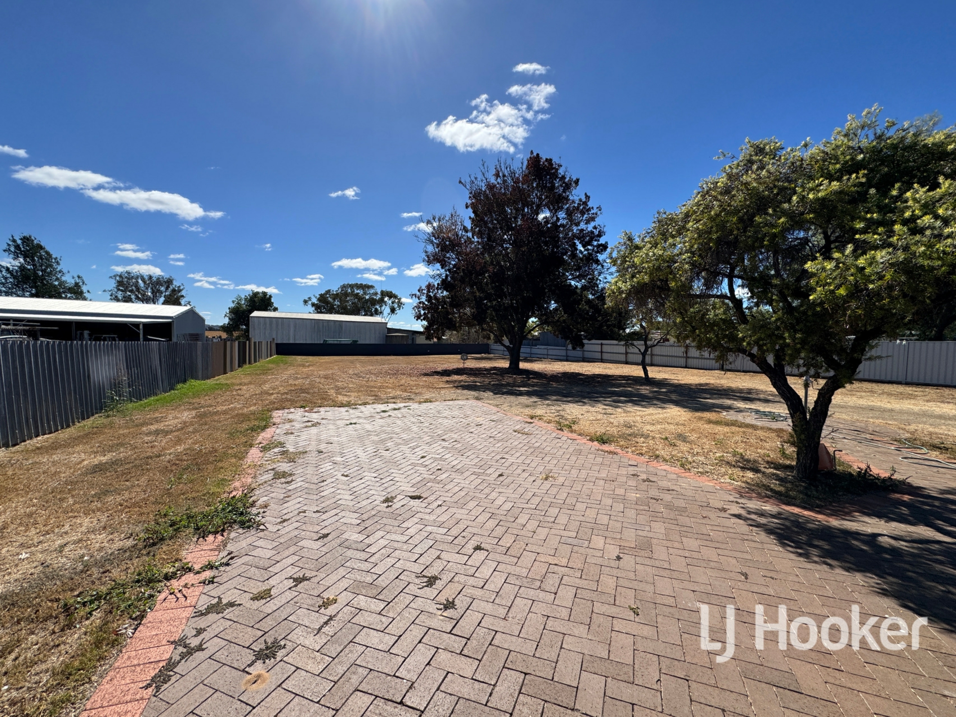 43 Gleno Street — photo 10 of 11