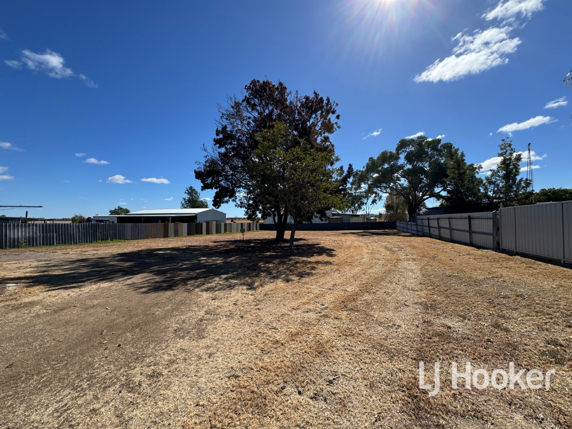 43 Gleno Street — photo 11 of 11
