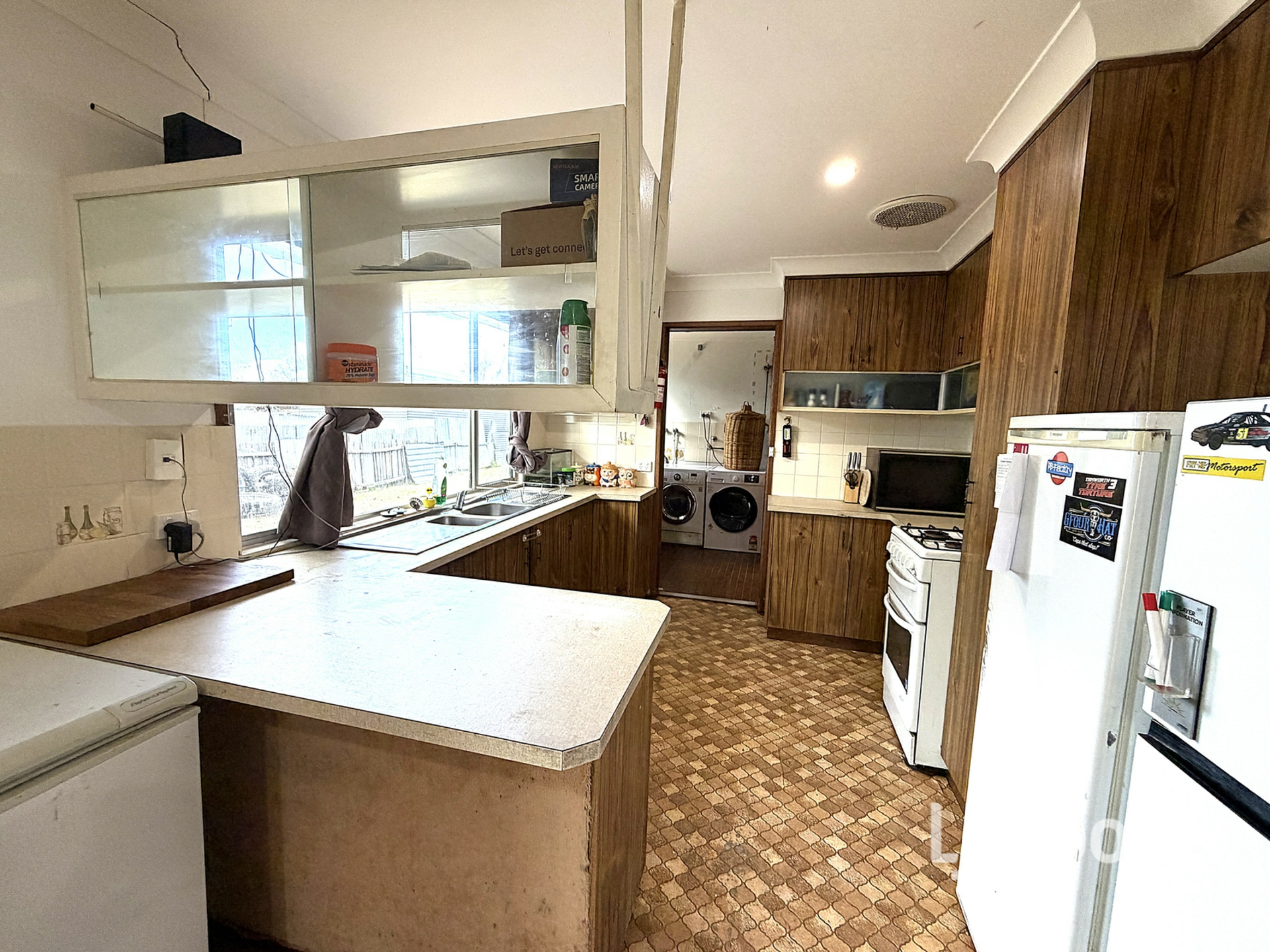 124 MacIntyre Street — photo 4 of 12