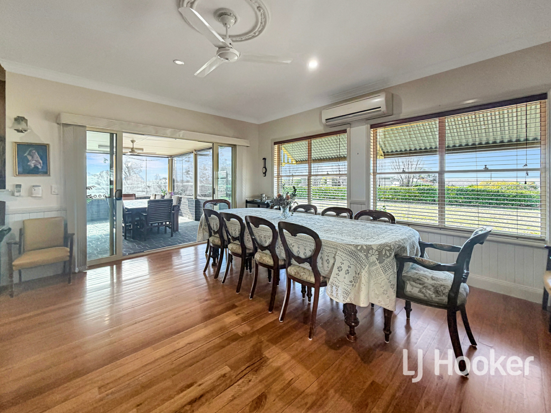 349 Fernhill Road — photo 3 of 17