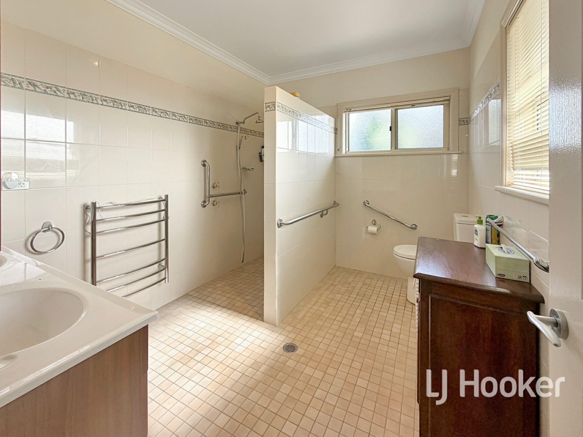 349 Fernhill Road — photo 13 of 17