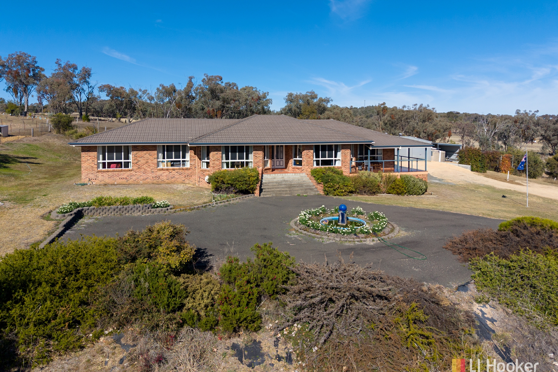 66 Doncaster Drive — photo from LJ Hooker Inverell