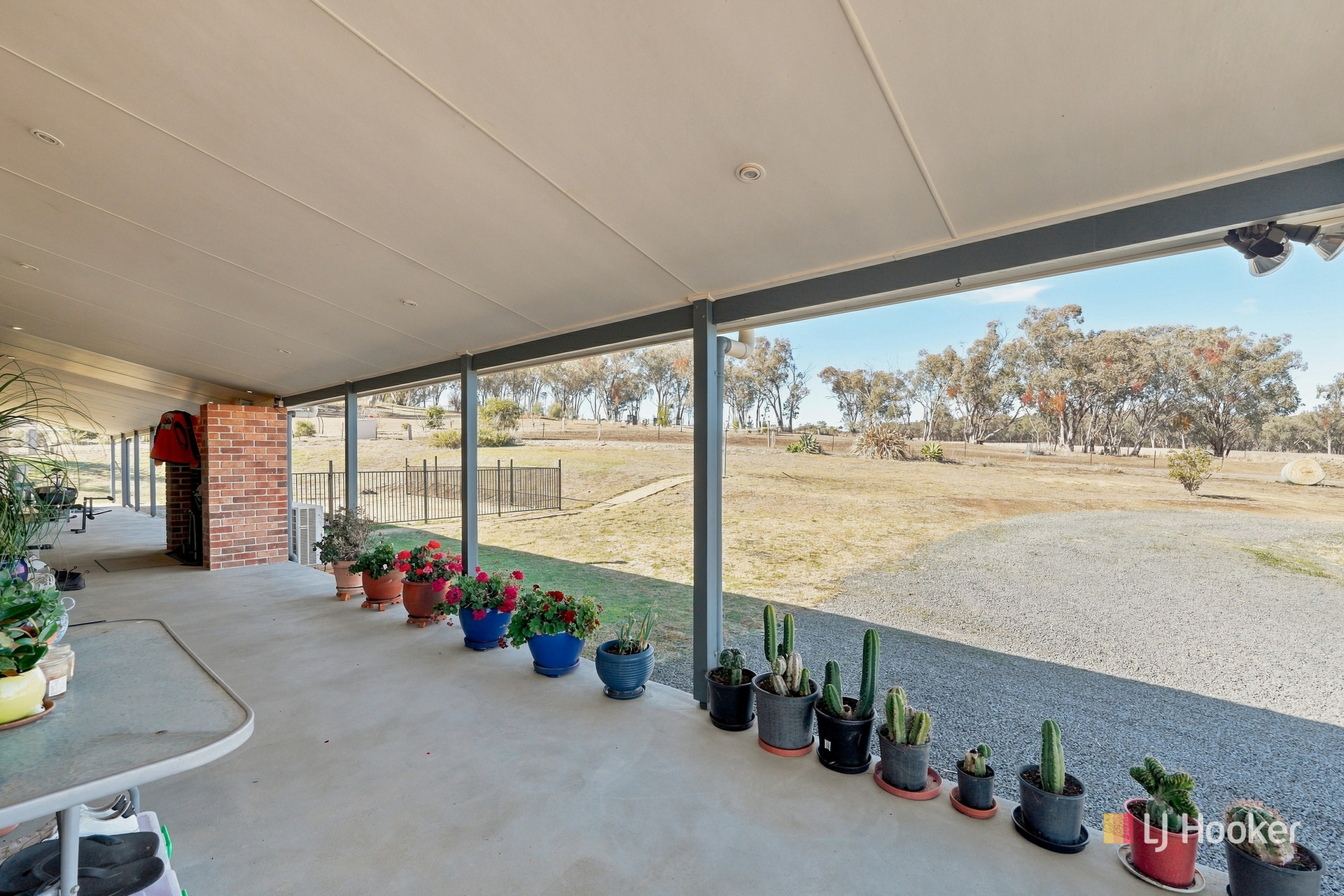 66 Doncaster Drive — photo 17 of 27