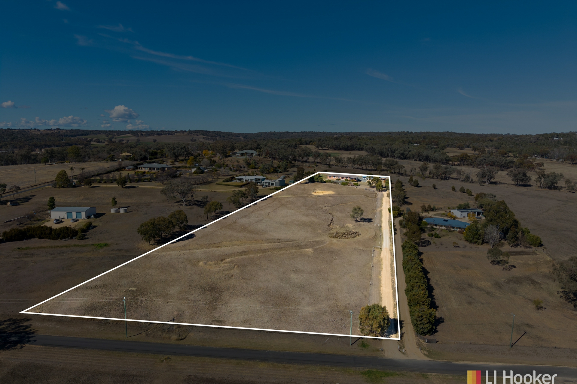 66 Doncaster Drive — photo 26 of 27