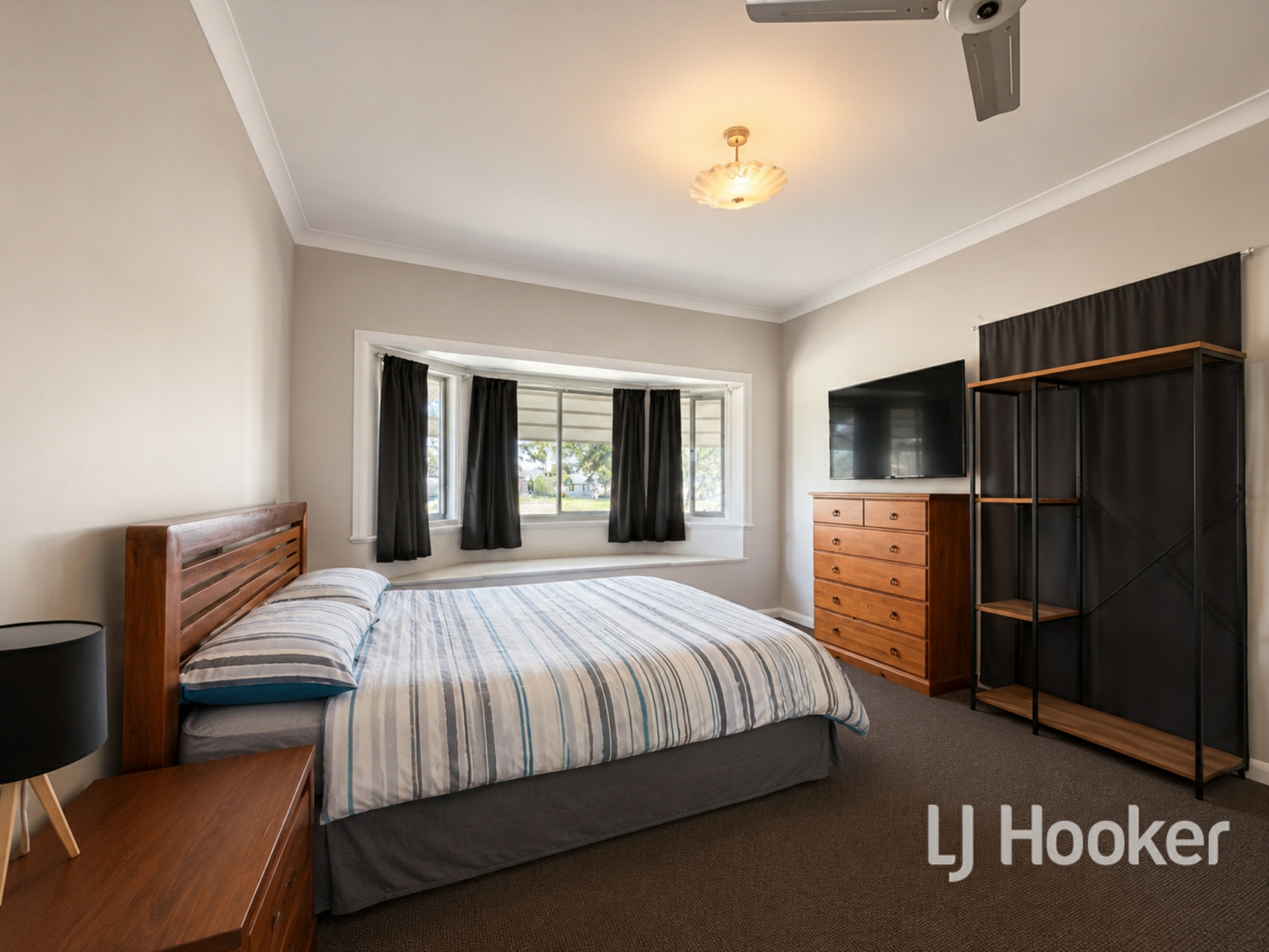 37 Rose Street — photo 6 of 13