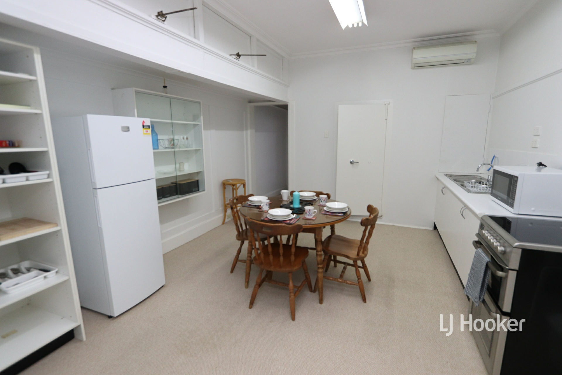2/69 Otho Street — photo 6 of 7