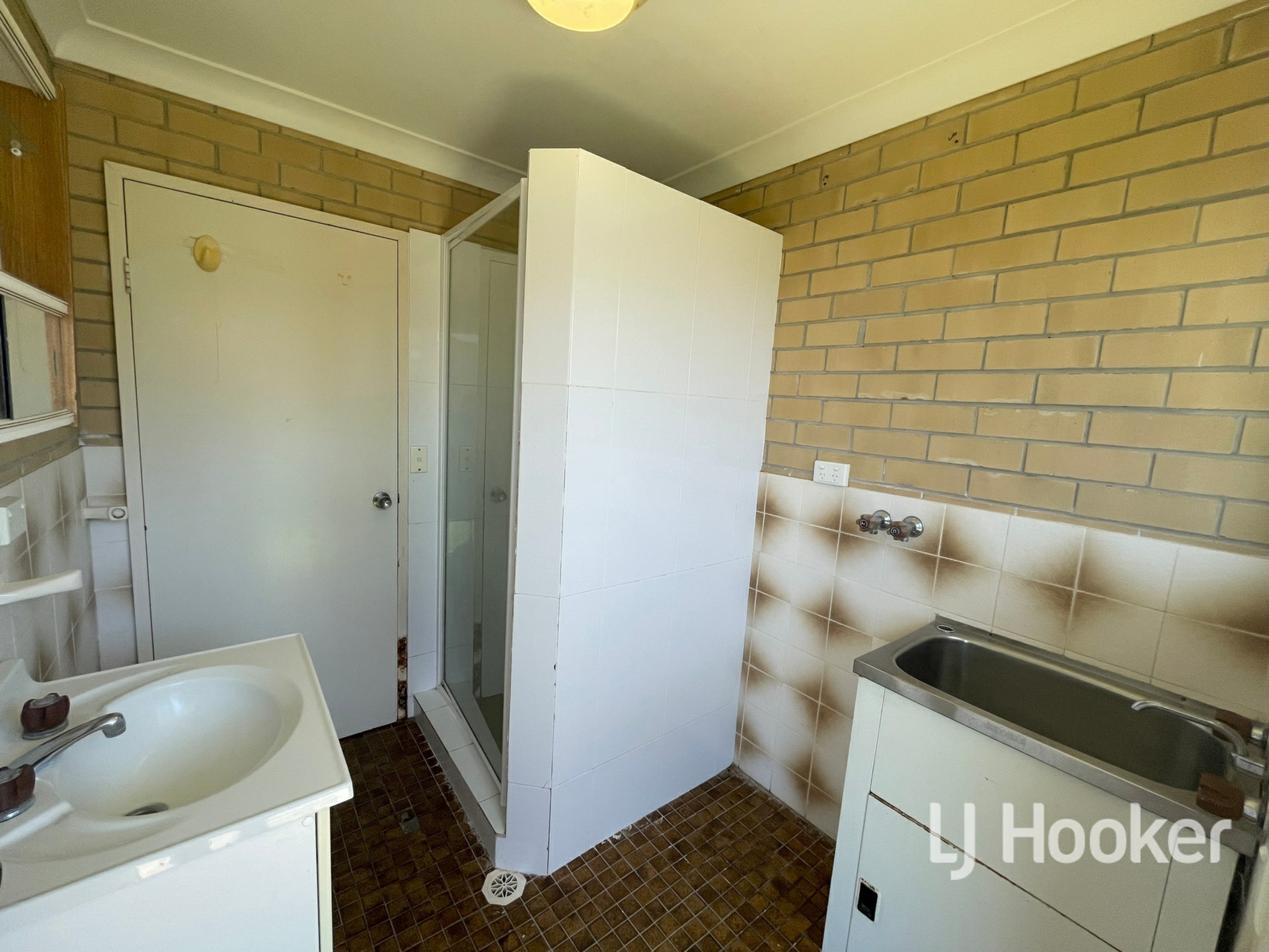 4/10 Herbert Street — photo 6 of 7