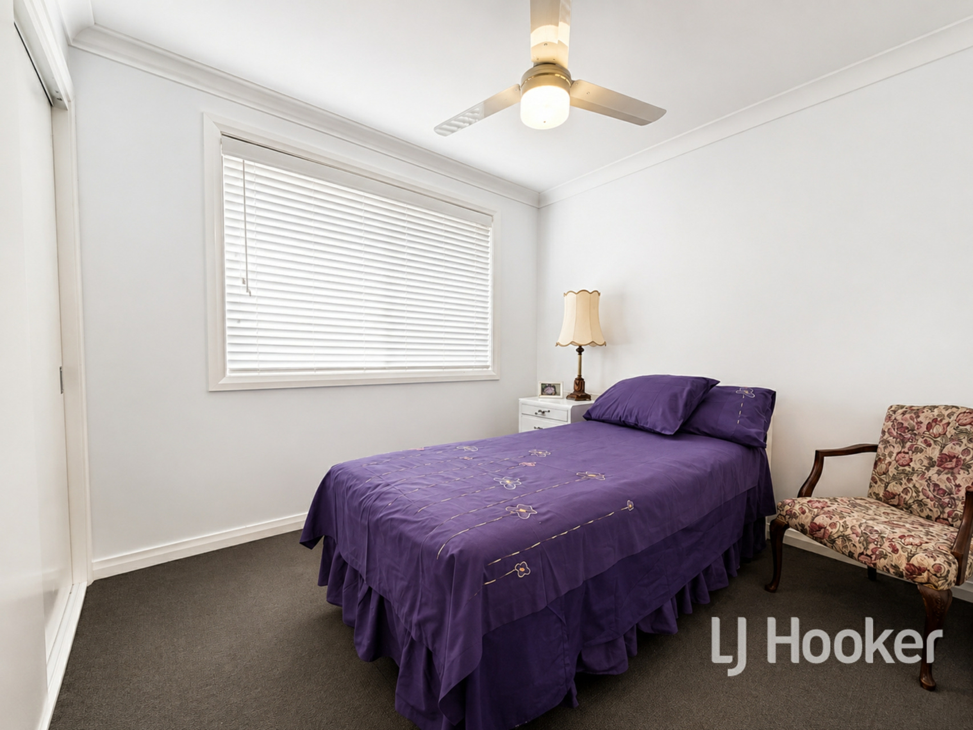 24 Harland Street — photo 11 of 17