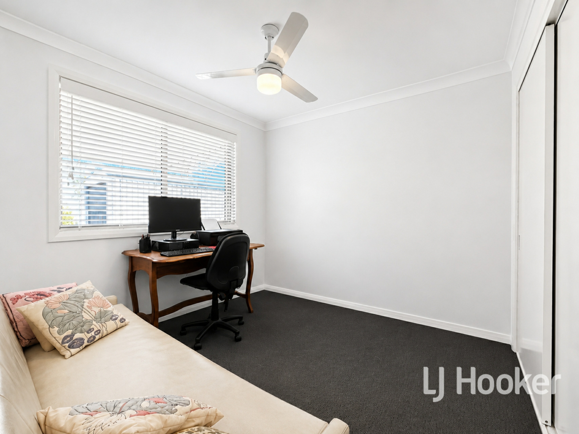 24 Harland Street — photo 12 of 17