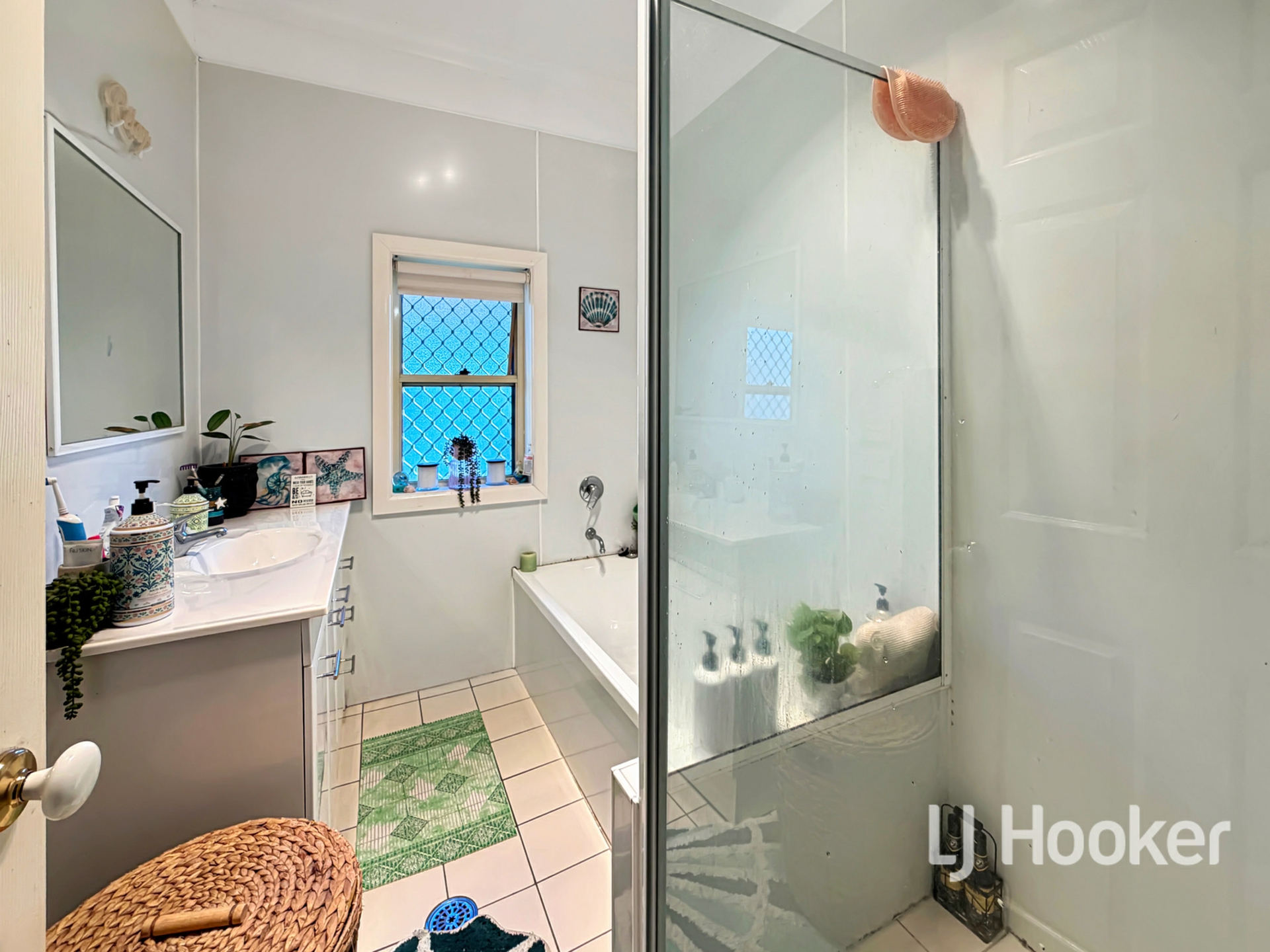 49 Greaves Street — photo 10 of 12