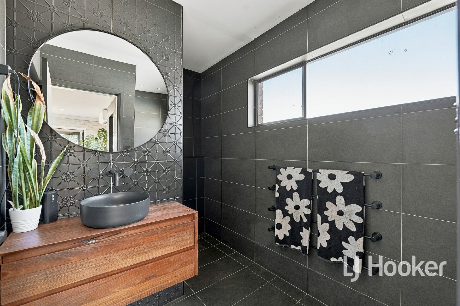 41 Lauder Street — photo 11 of 30