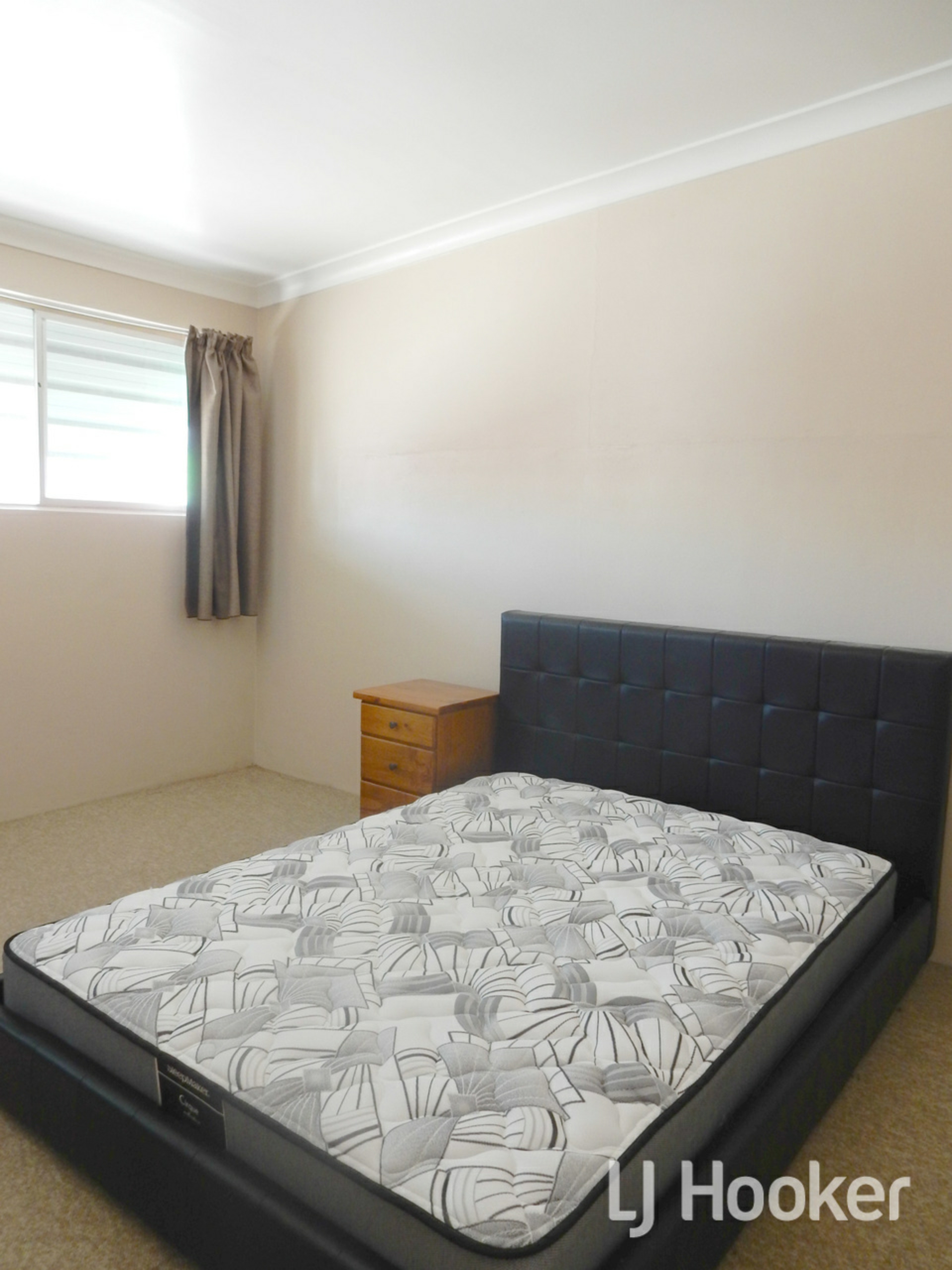 7B Sweaney Street — photo 5 of 5