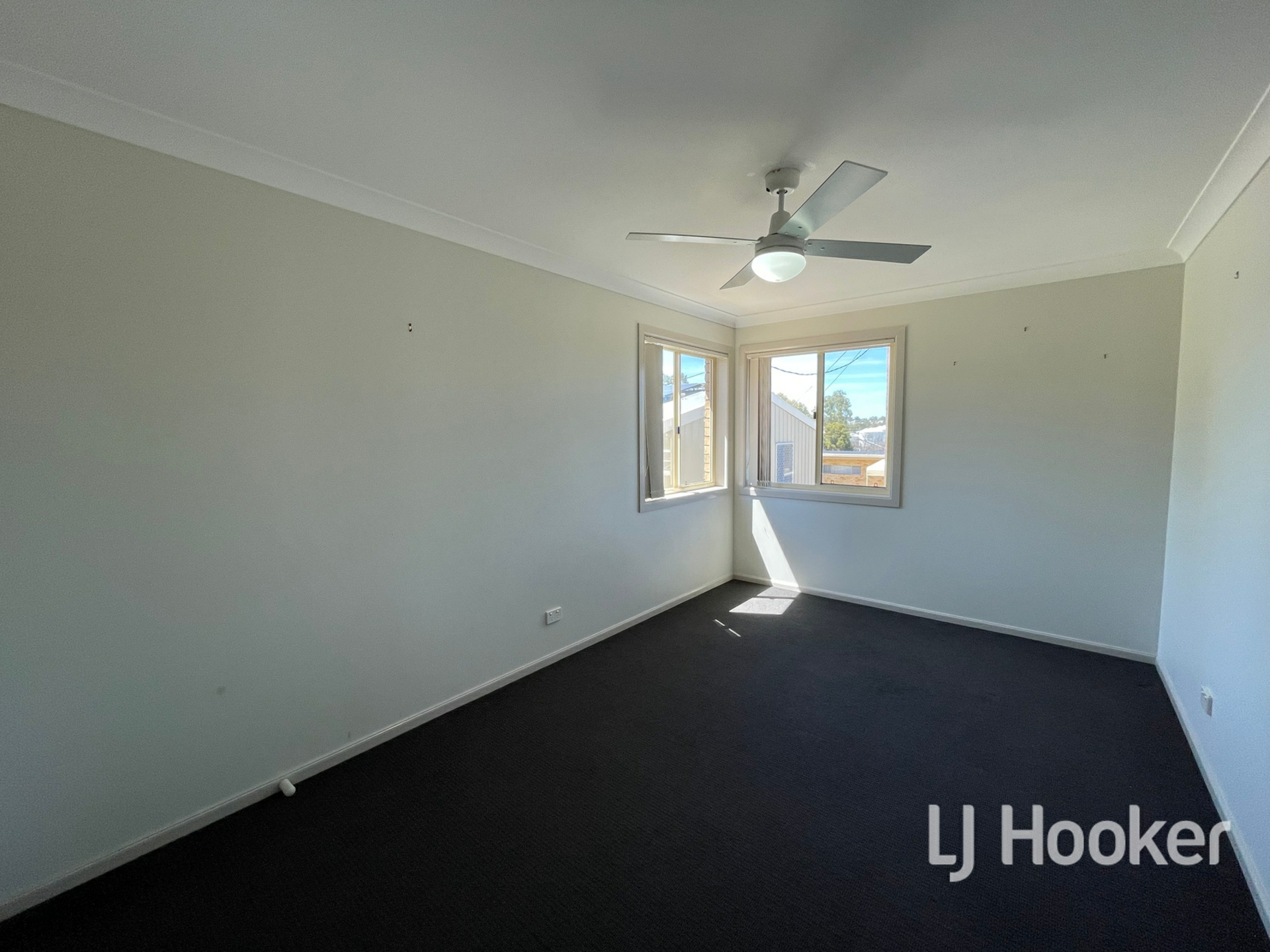 37B Queens Terrace — photo 6 of 7