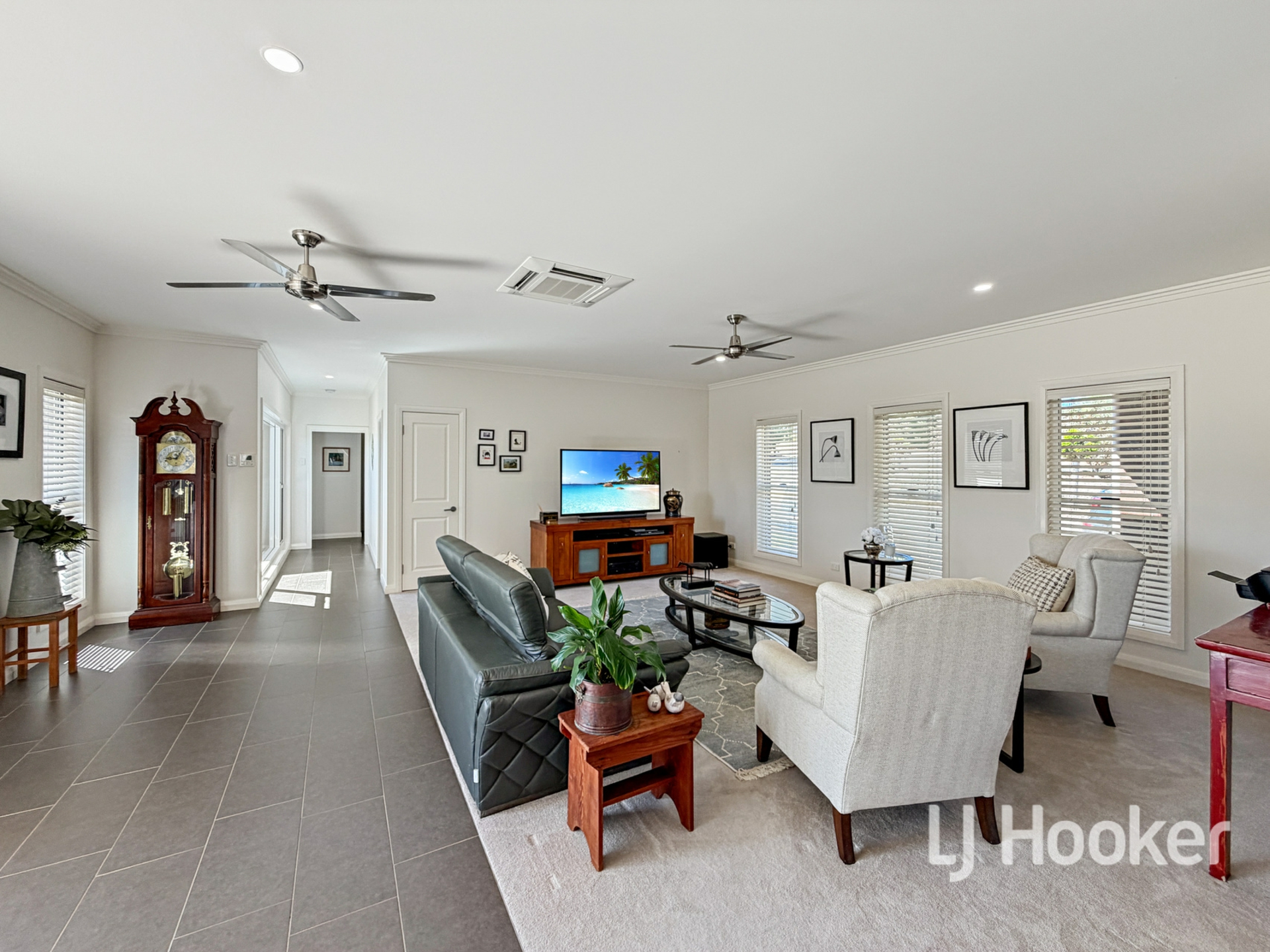 255E Swanbrook Road — photo 6 of 25