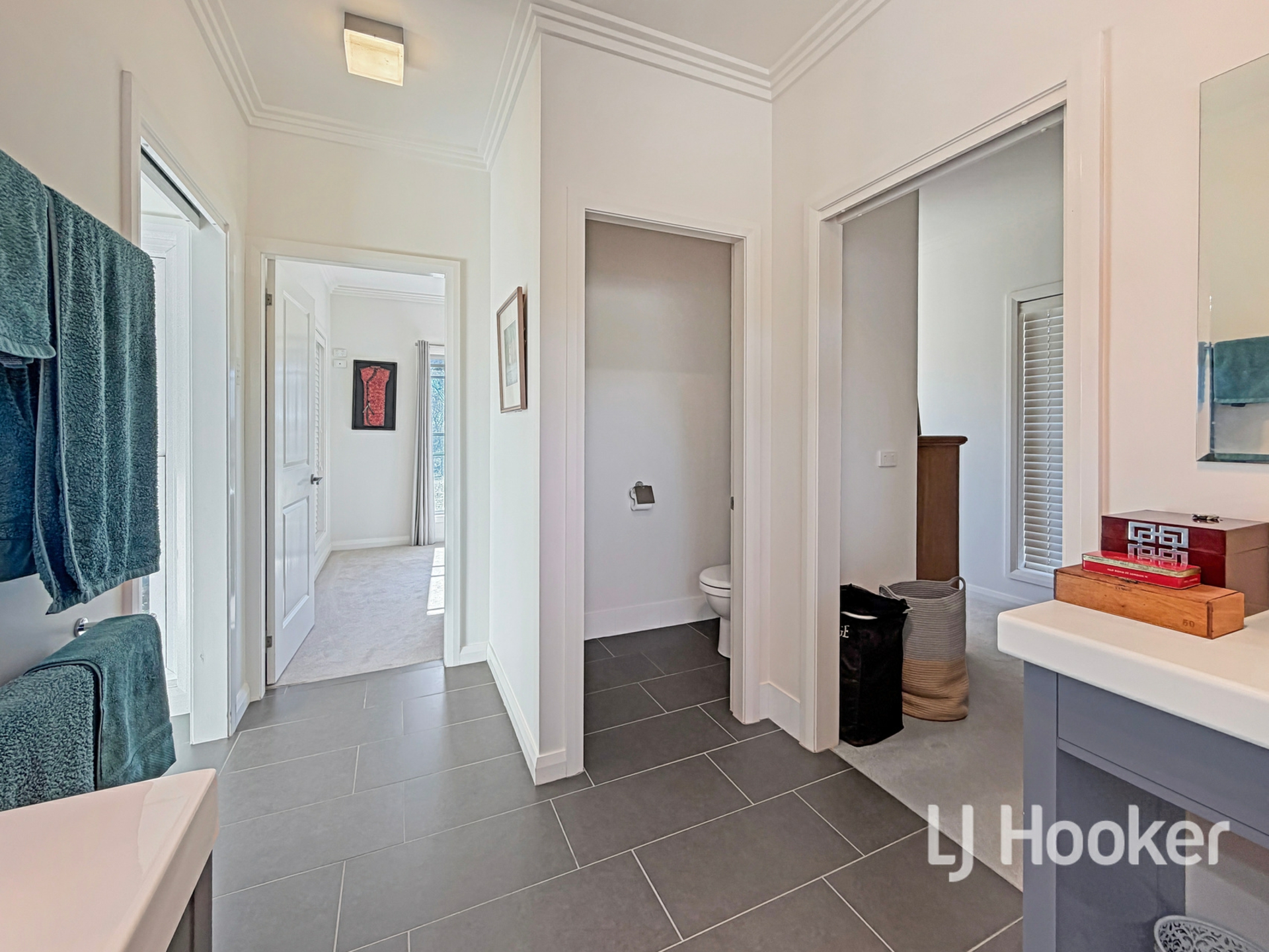 255E Swanbrook Road — photo 20 of 25