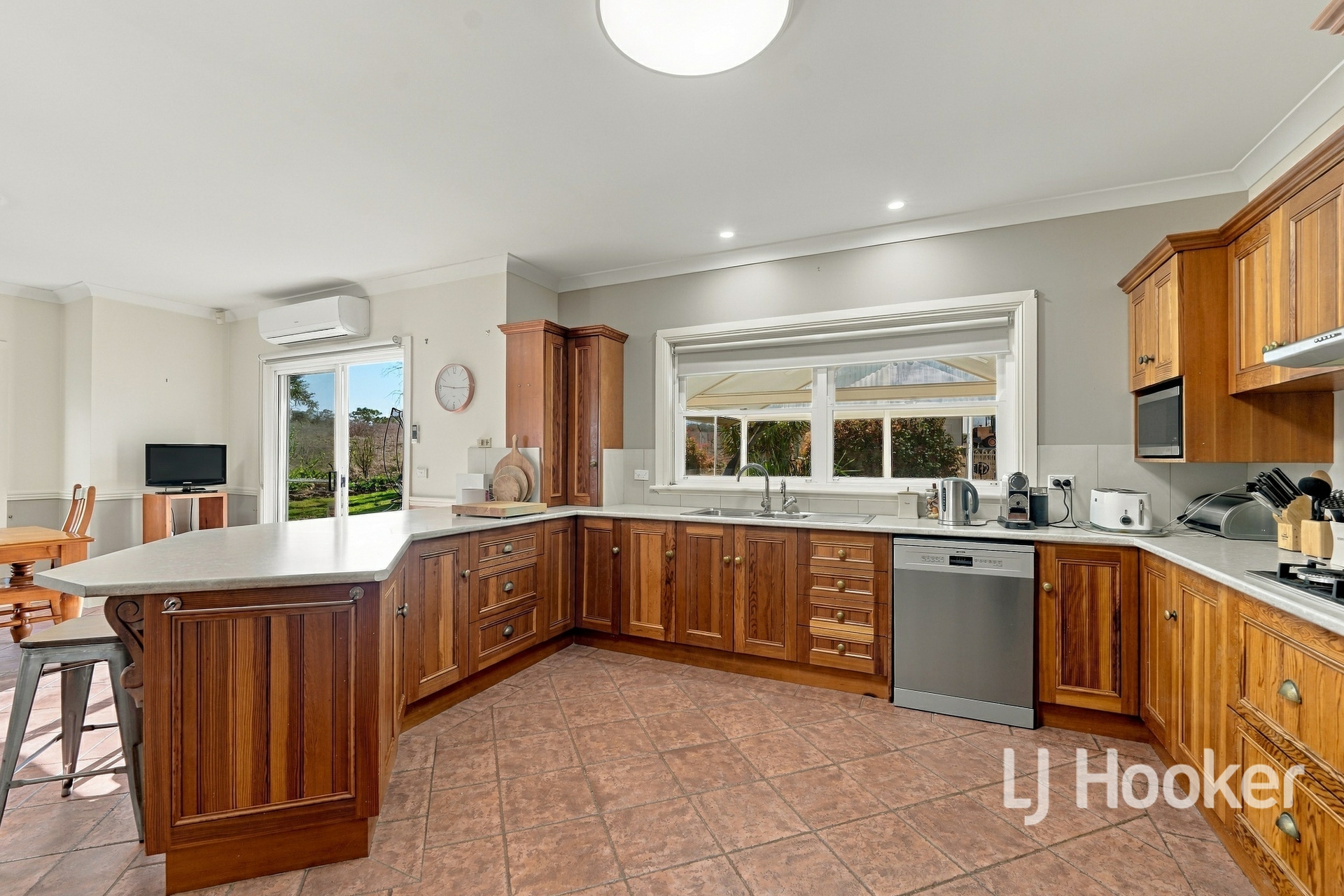 117B Moore Street — photo 7 of 30