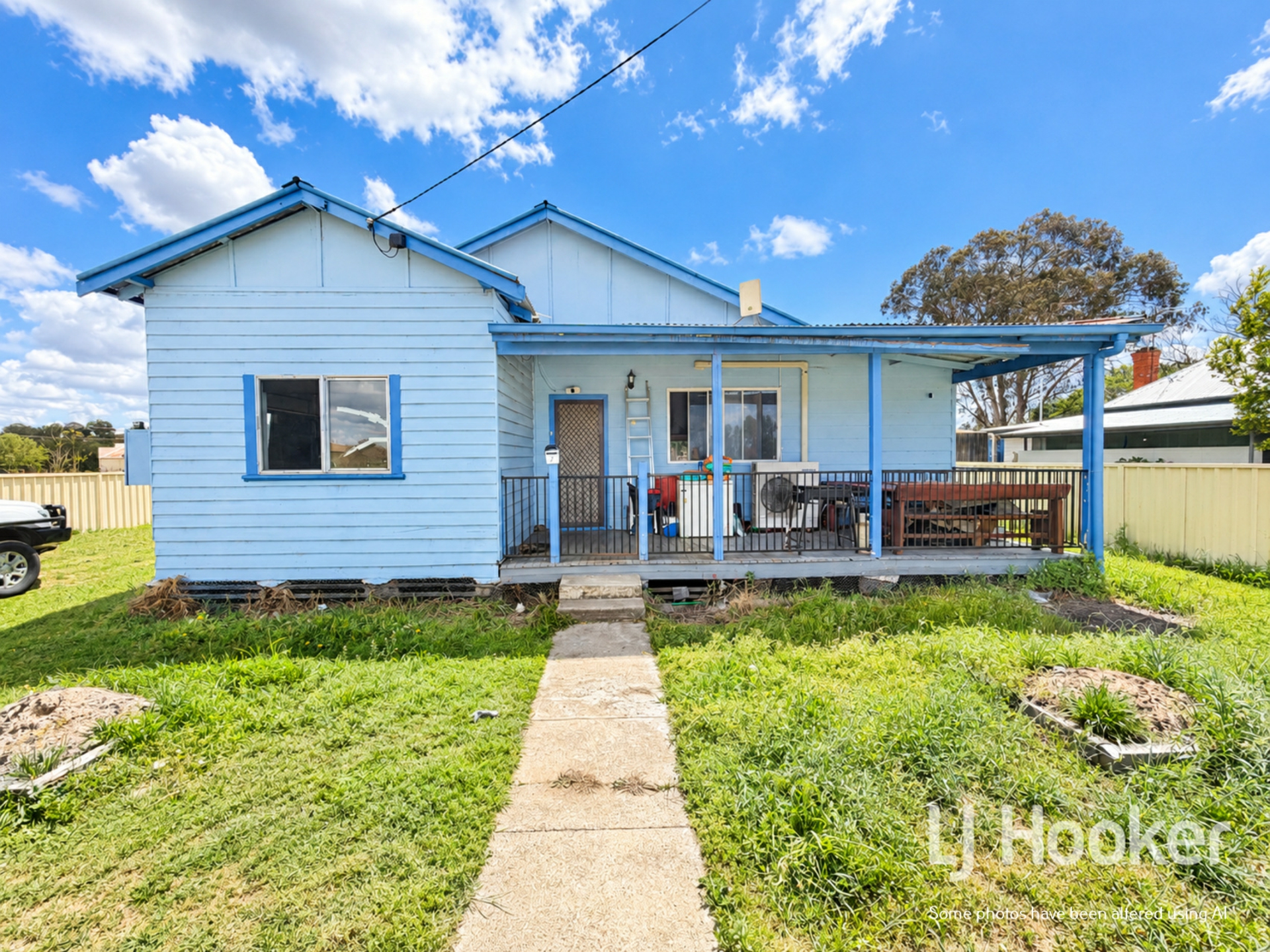 7 Tomline Street — photo from LJ Hooker Inverell