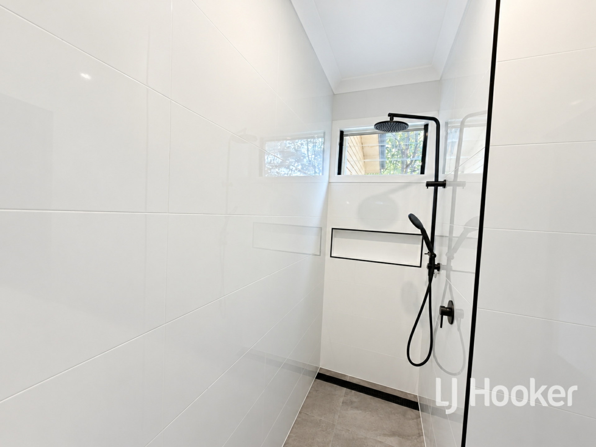 18 Gordon Street — photo 6 of 13