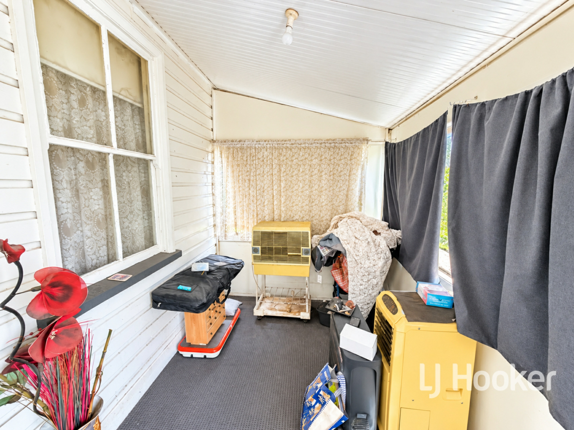 2 MacIntyre Street — photo 6 of 13