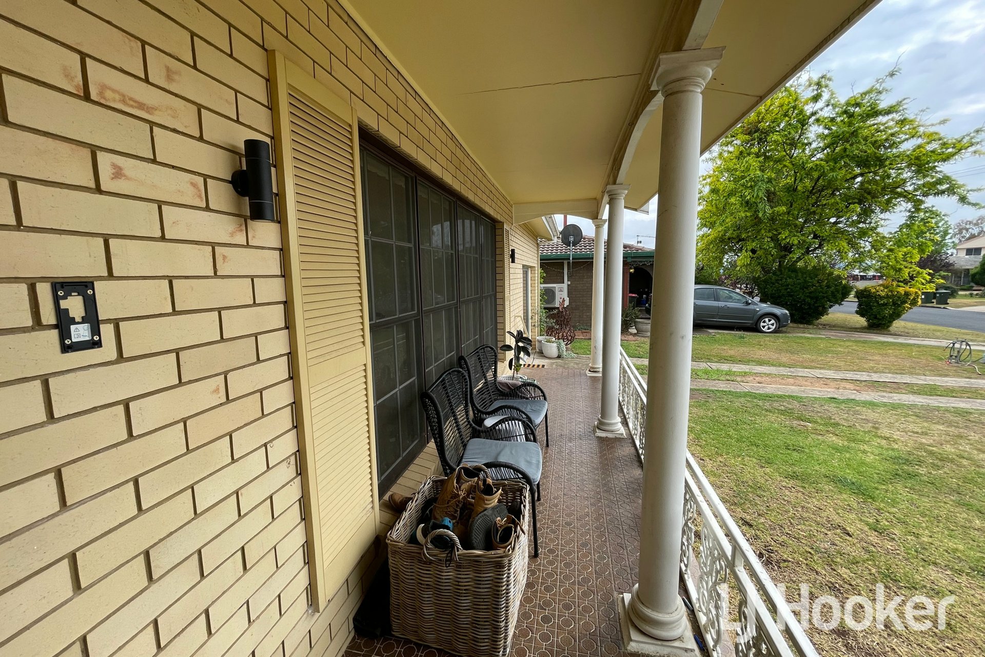 37 Lauder Street — photo 2 of 12