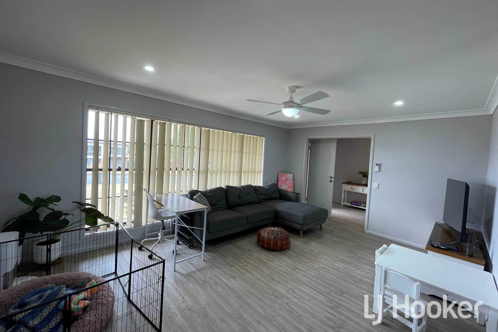 37 Lauder Street — photo 10 of 12