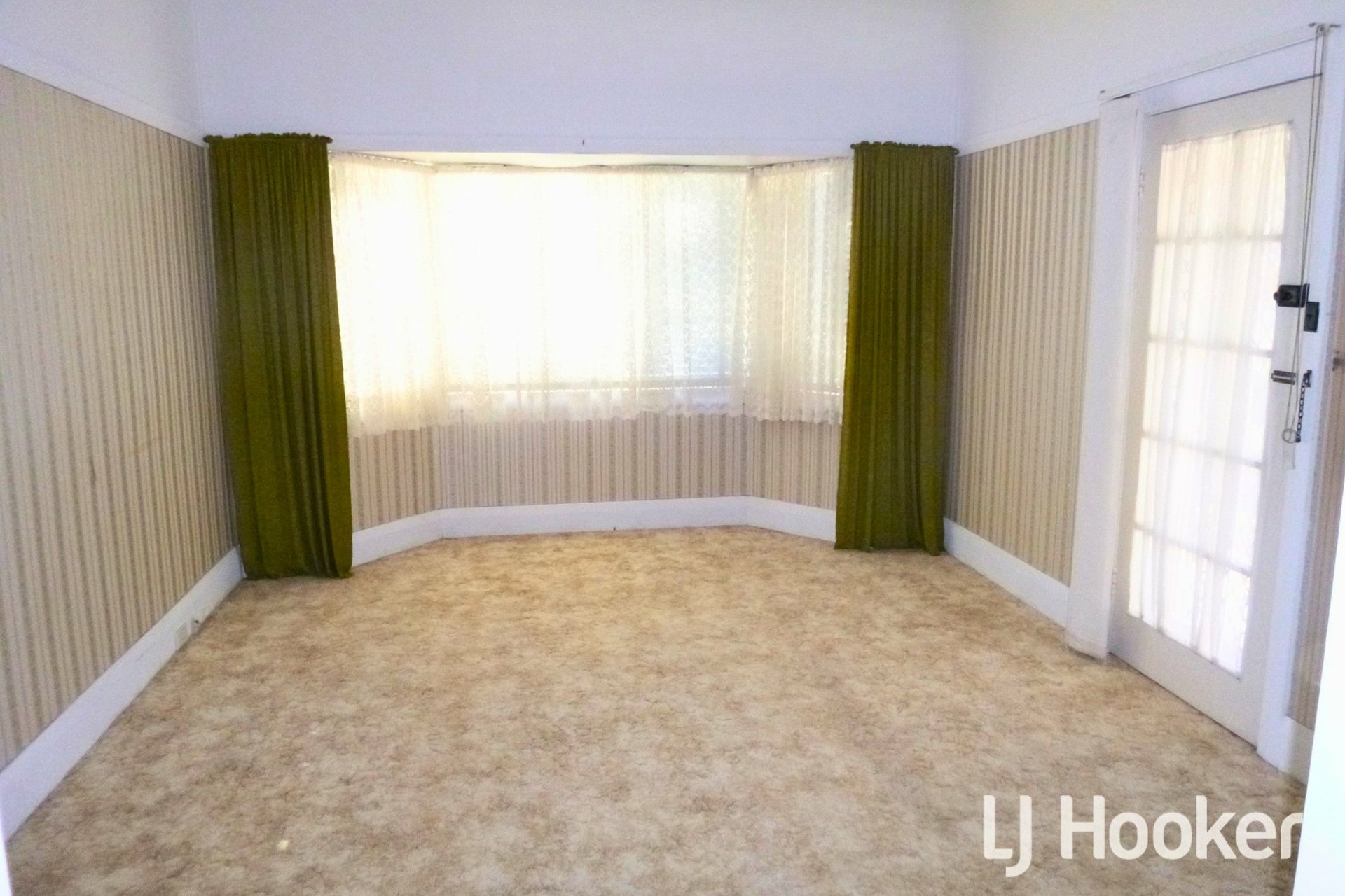 47 Brae Street — photo 3 of 7