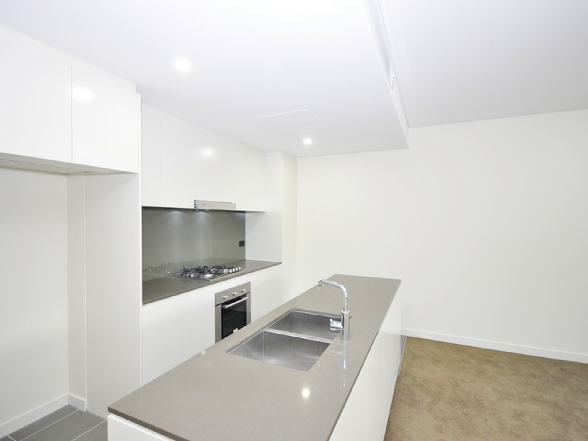 29/11-21 Woniora Ave, WAHROONGA