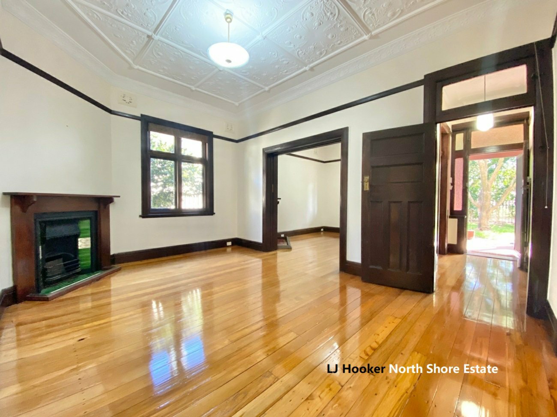16 Nicholson Street, CHATSWOOD