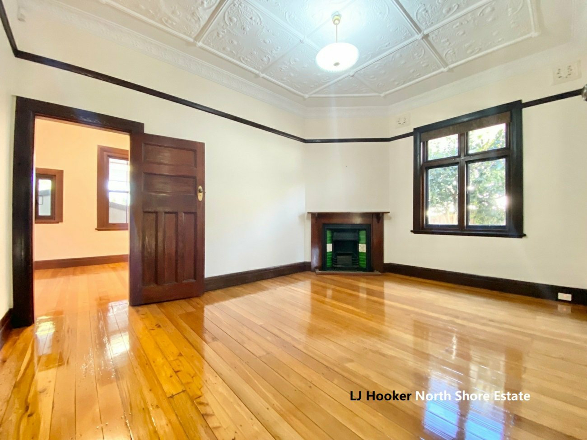 16 Nicholson Street, CHATSWOOD