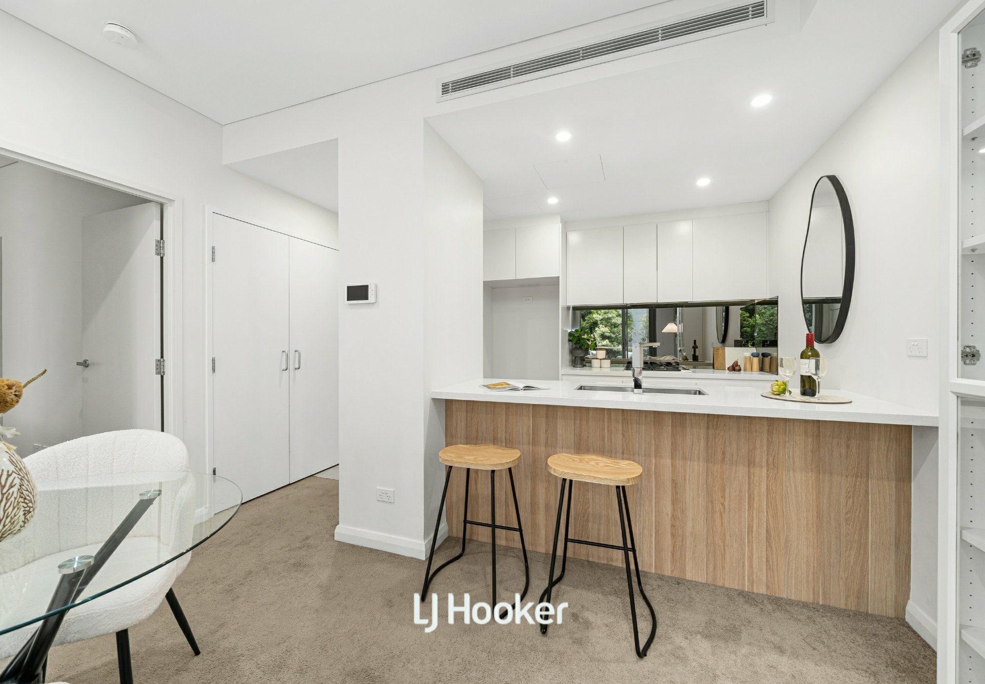 103/27 Merriwa Street — photo 4 of 13