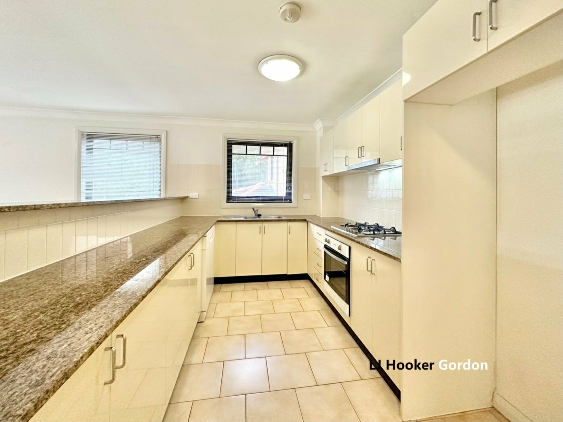 8/47 Rohini Street, TURRAMURRA