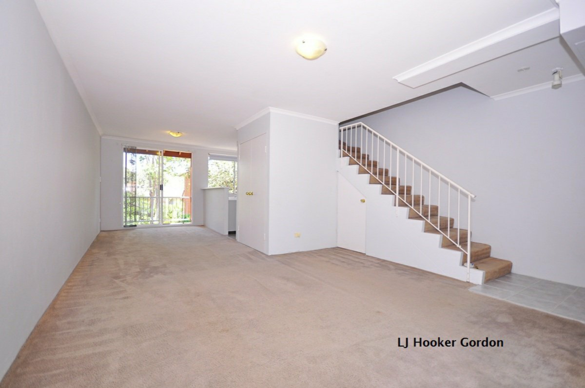 19/147 Talavera Road, MARSFIELD