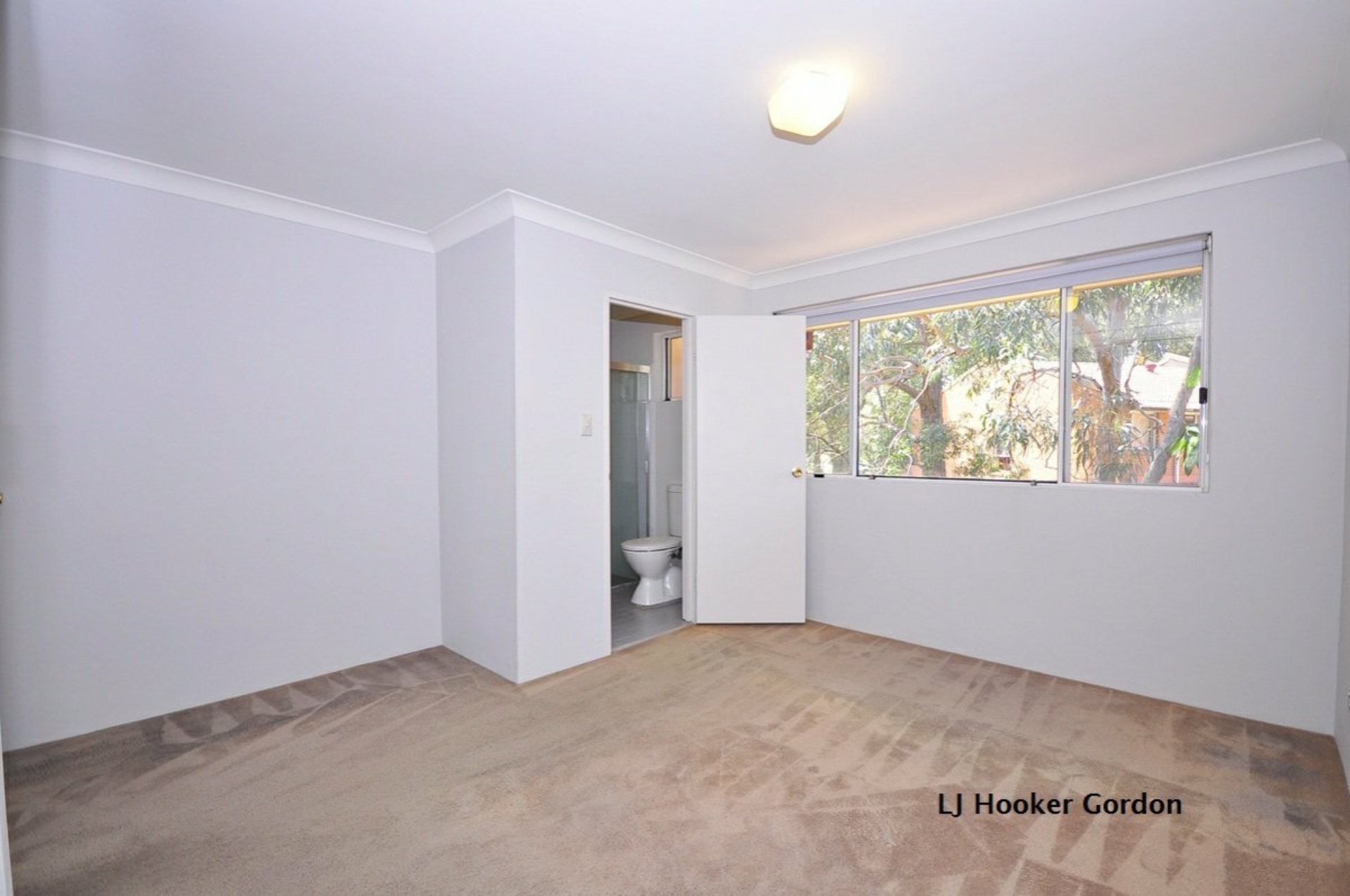 19/147 Talavera Road, MARSFIELD