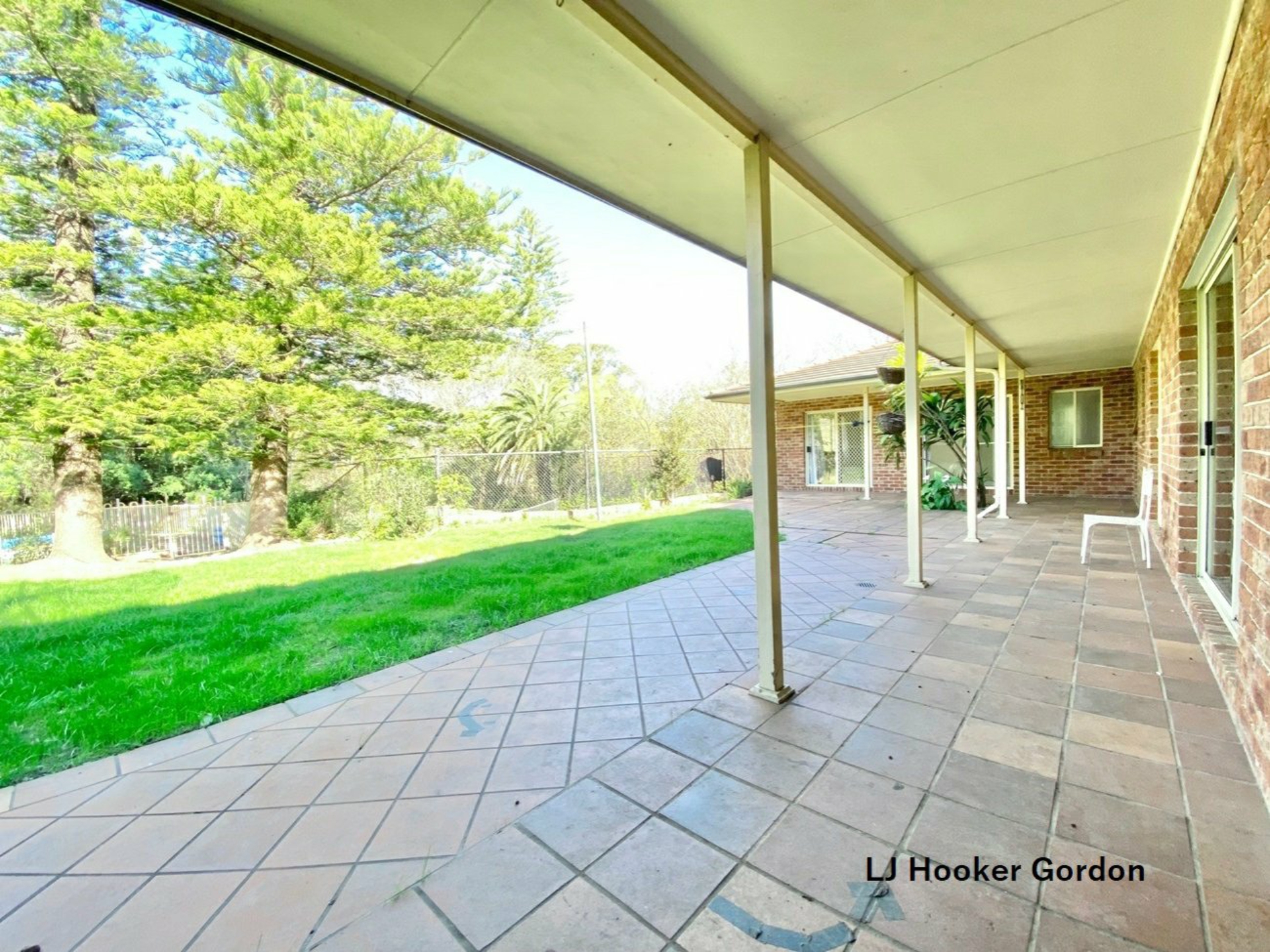 22 Highfield Road, LINDFIELD