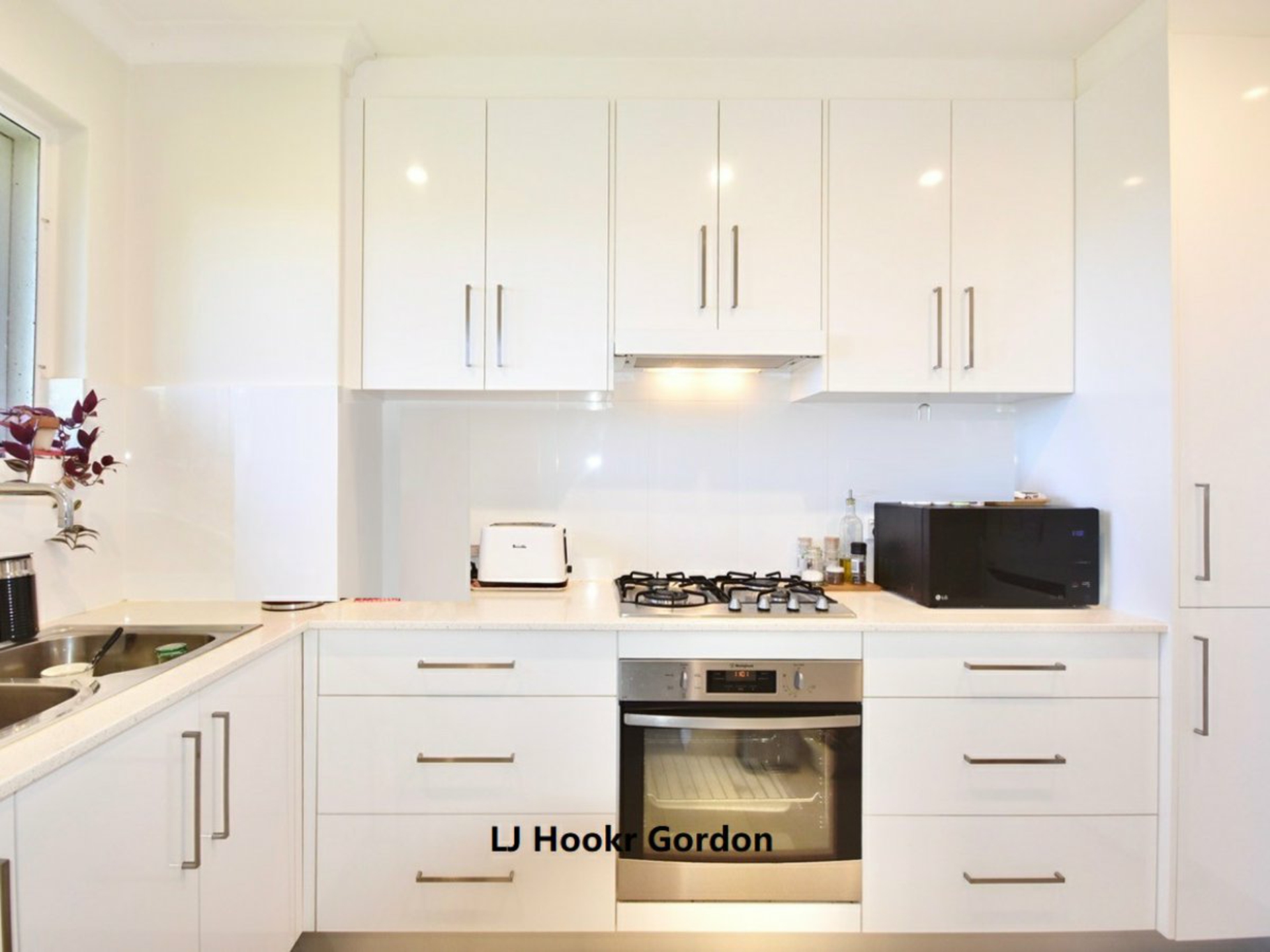10/692 Pacific Highway, KILLARA