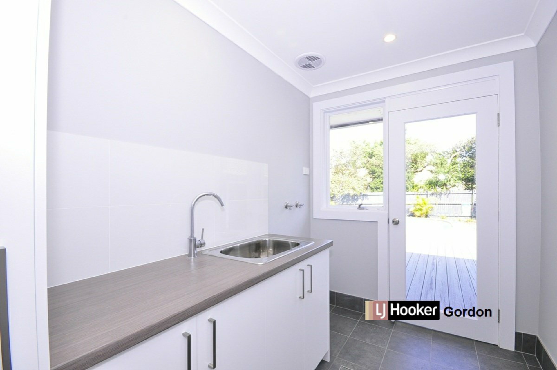 21 Park Avenue, GORDON