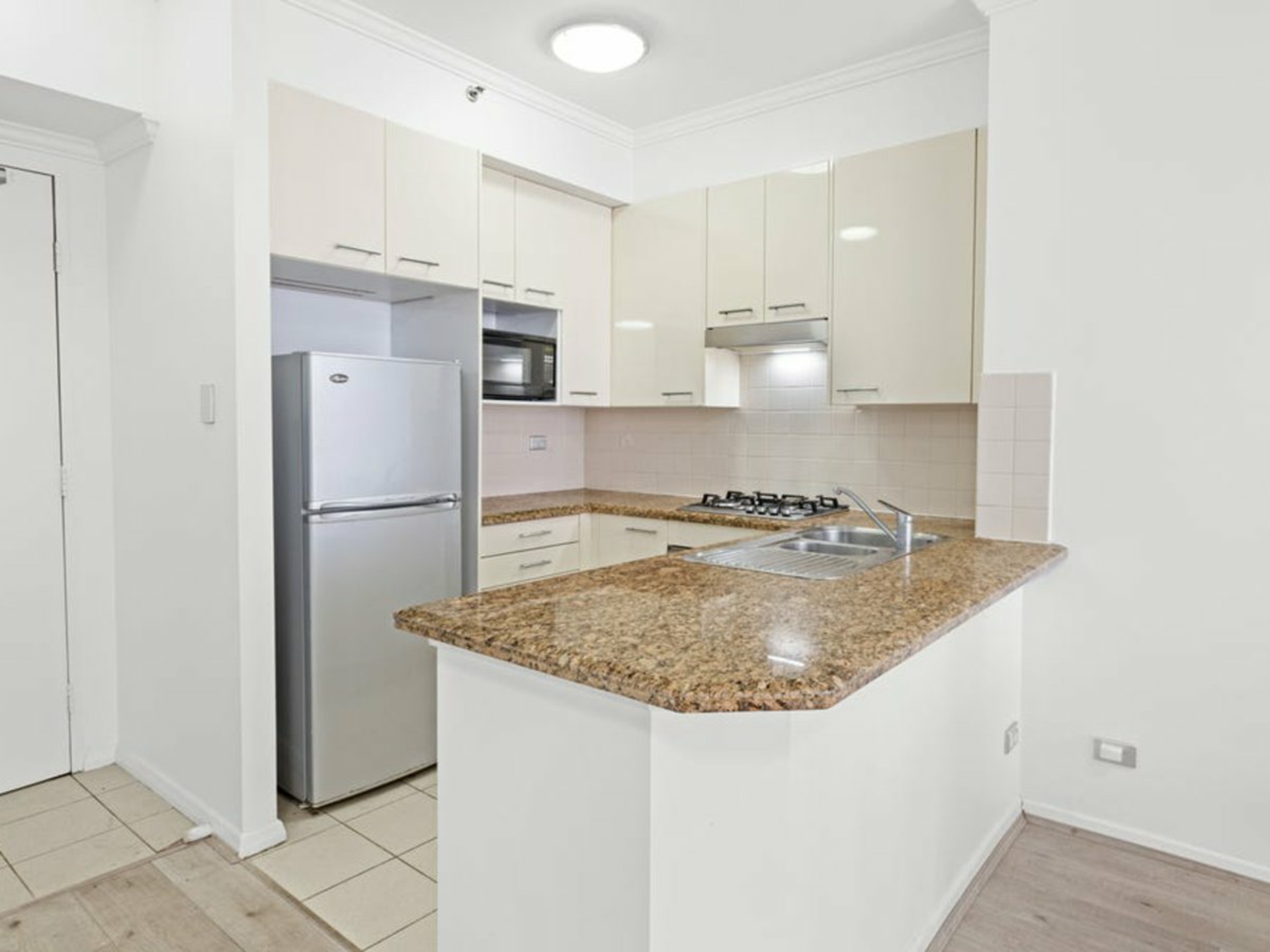 44/515 Kent Street, SYDNEY