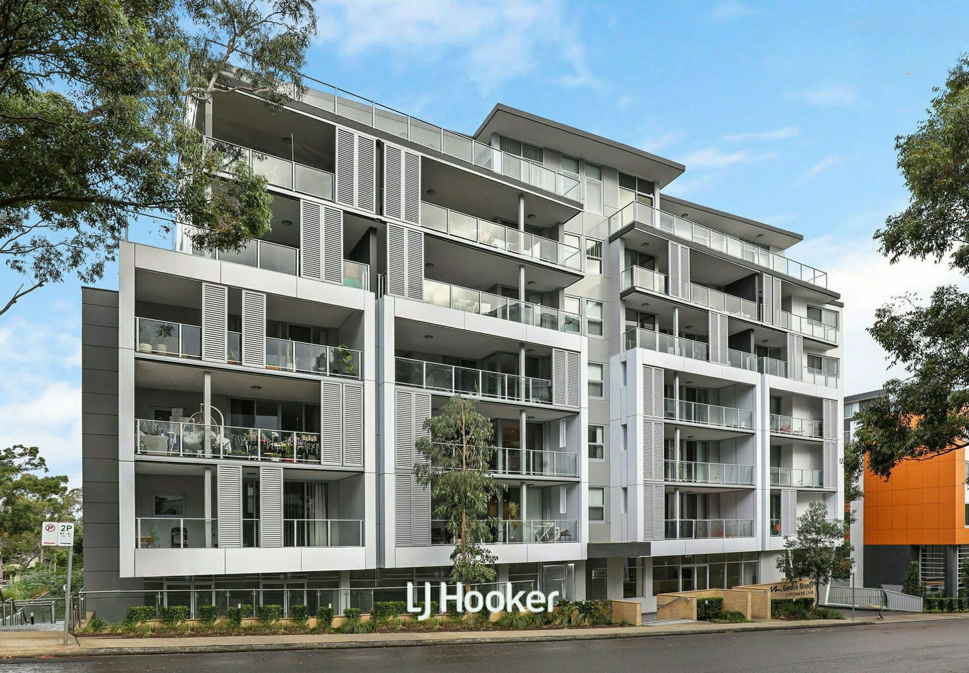 302/3 Fitzsimons Lane, GORDON