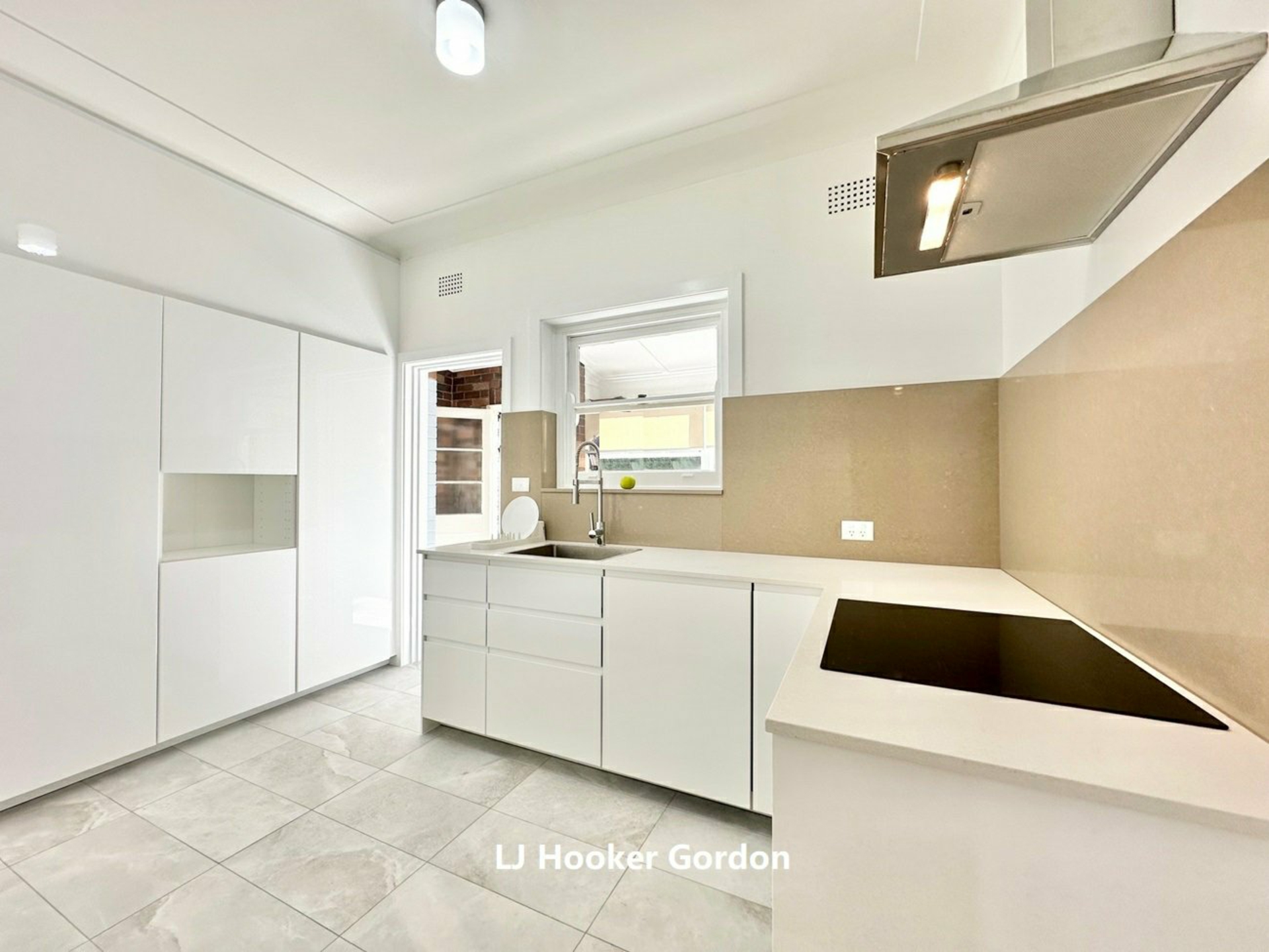 15 Eton Road — photo 5 of 15