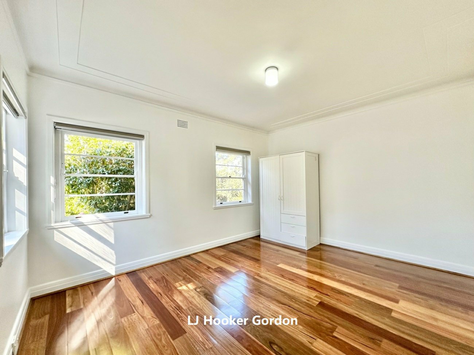 15 Eton Road — photo 7 of 15