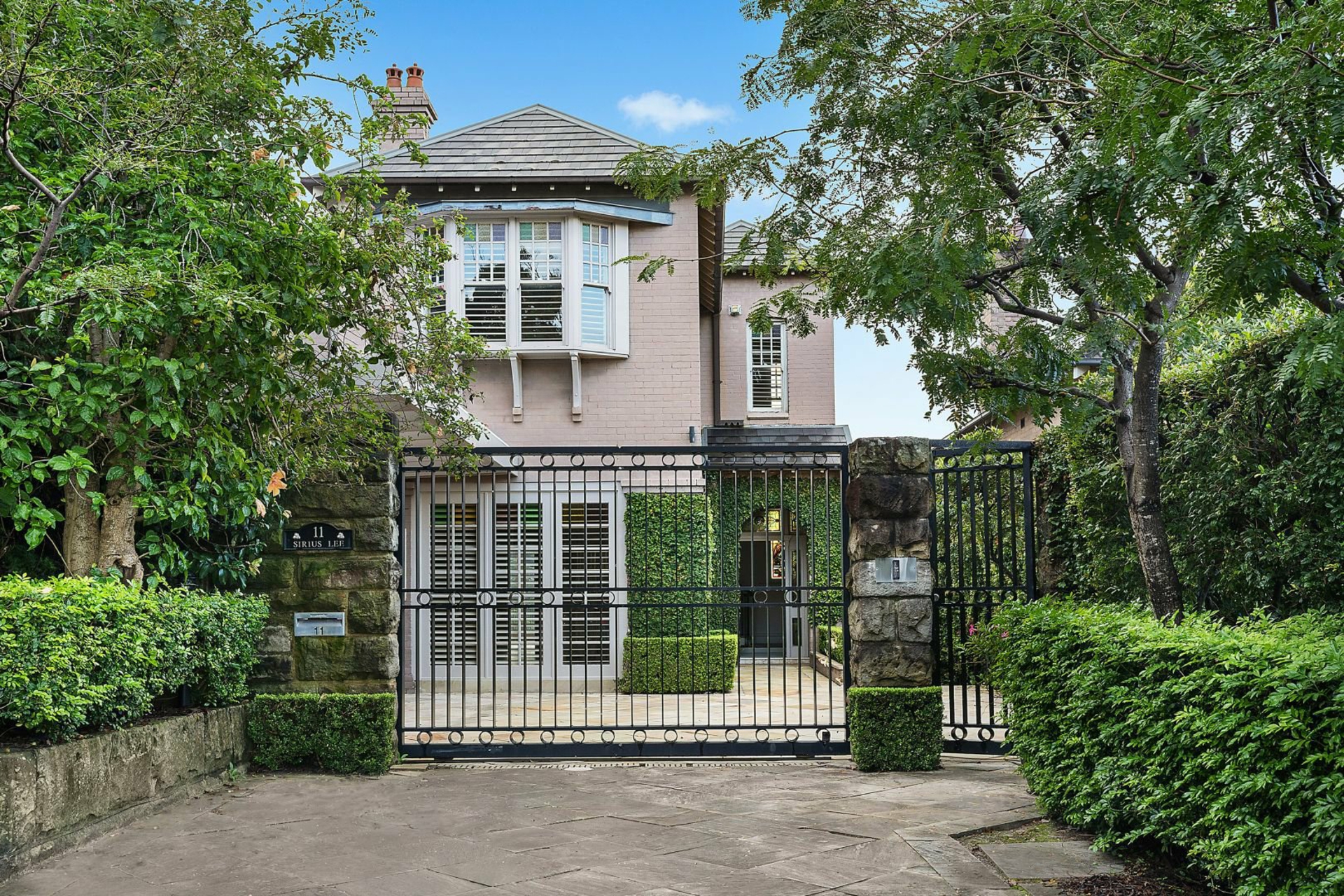 11 Raglan Street, MOSMAN