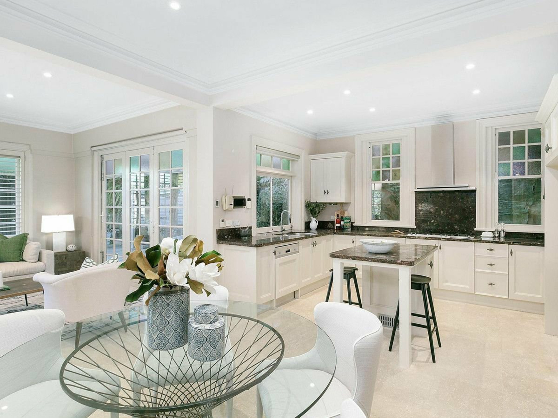 11 Raglan Street, MOSMAN