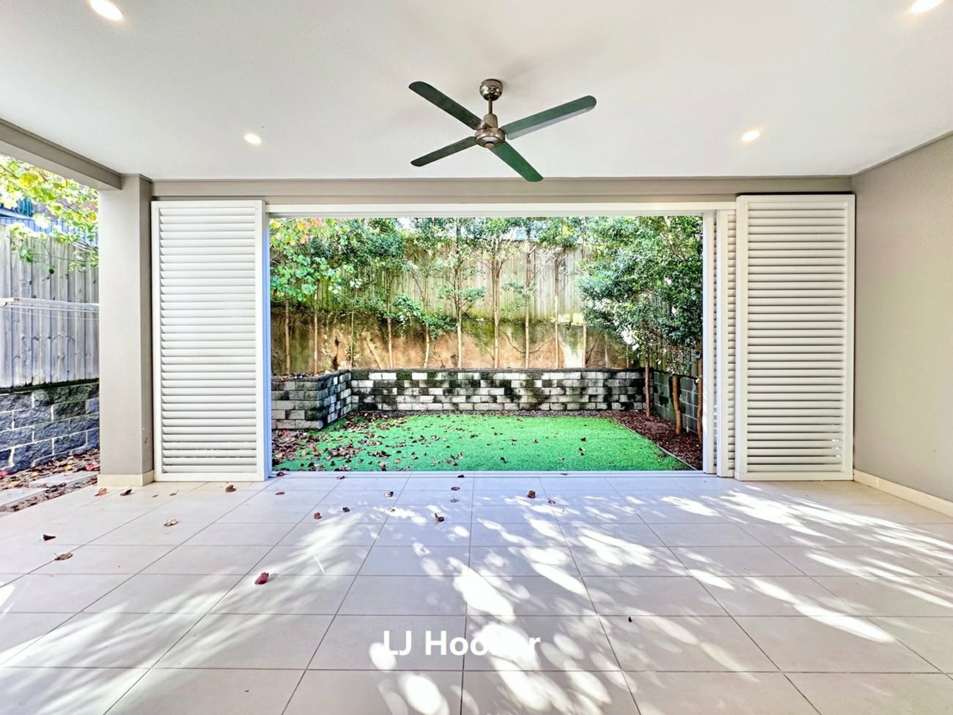27 Garden Place, WILLOUGHBY