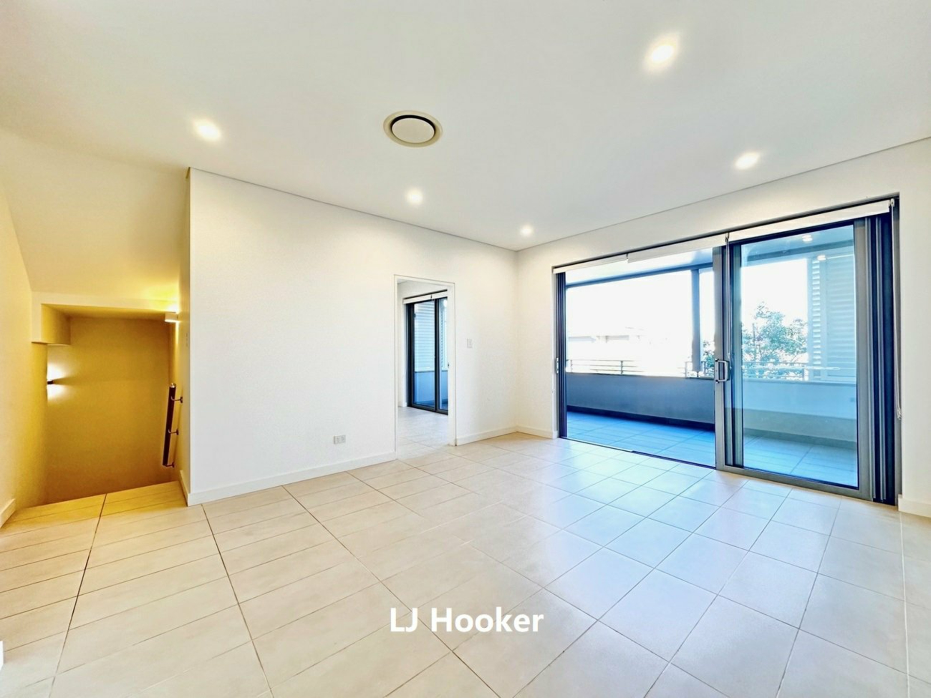 27 Garden Place, WILLOUGHBY