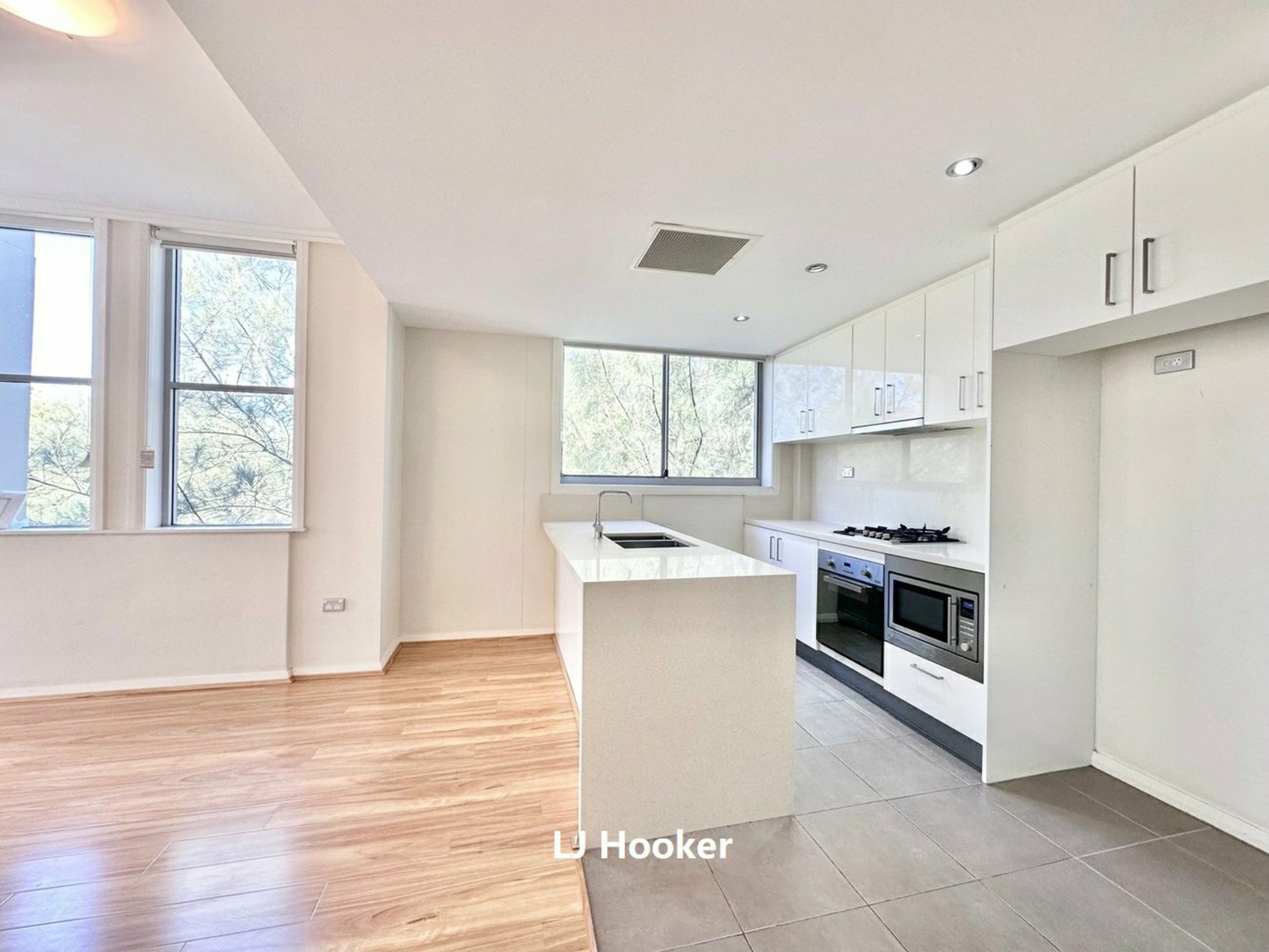 48/36-40 Culworth Ave, KILLARA