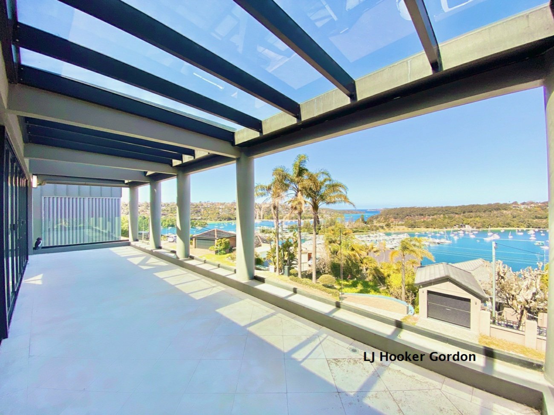 6 Seaforth Crescent, SEAFORTH