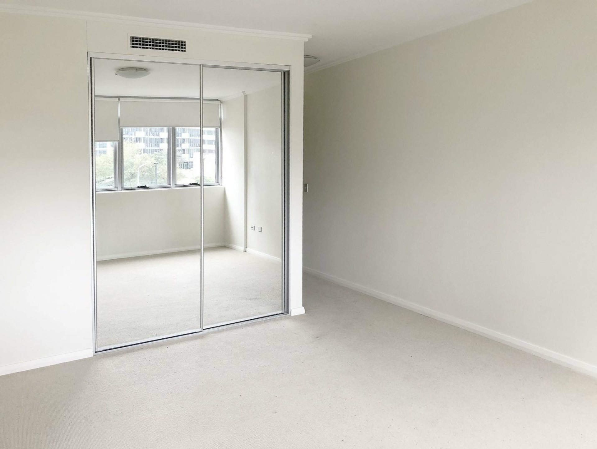 37/38 Shoreline Drive, RHODES