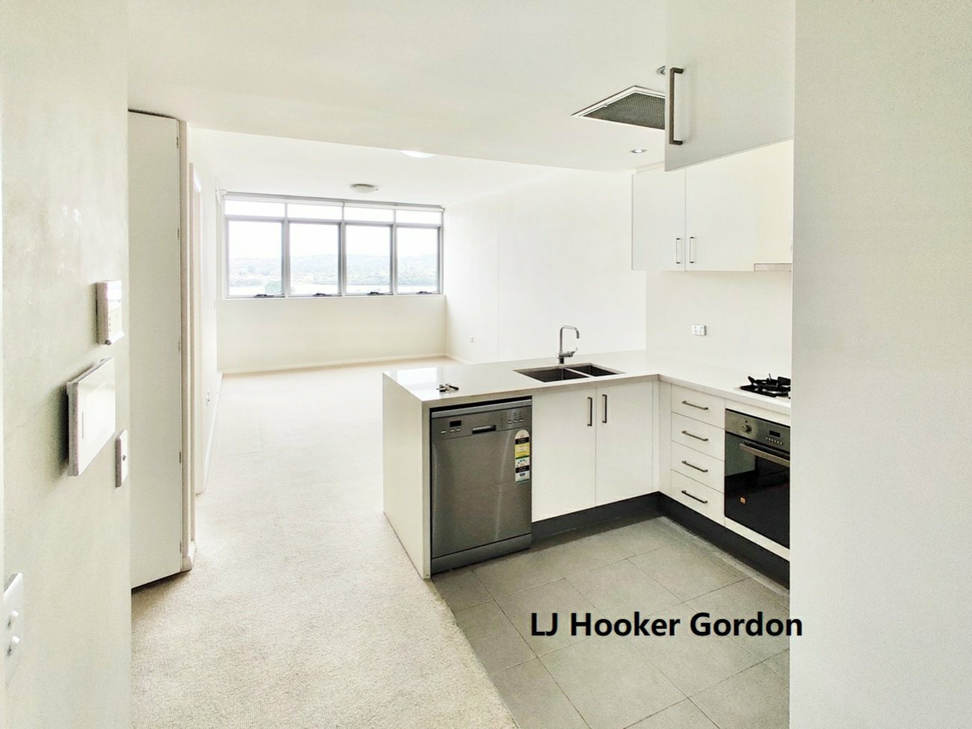 37/38 Shoreline Drive, RHODES